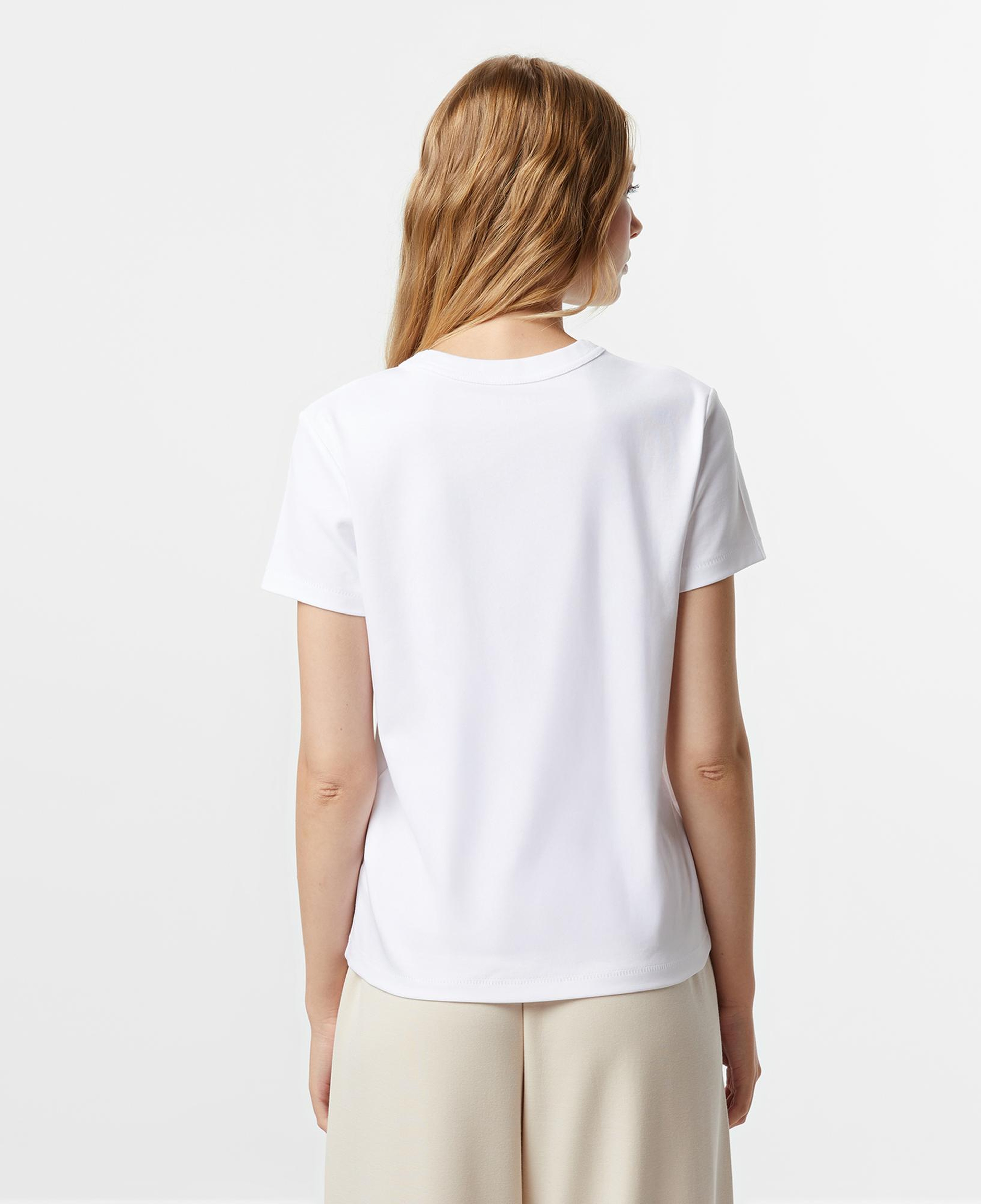 Nautica Kadın Beyaz Classic Fit T-Shirt