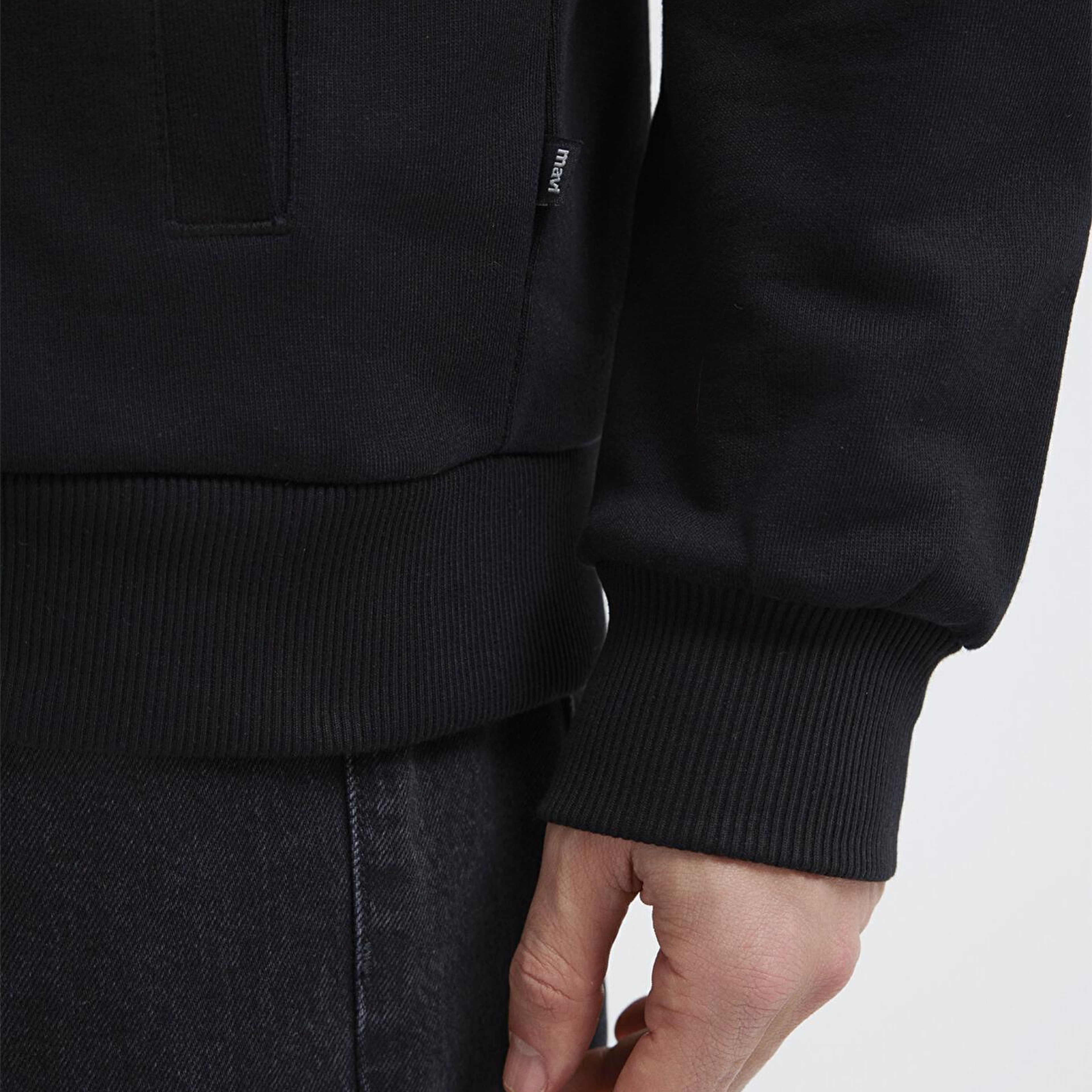 Mavi Kapüşonlu Fermuarlı Siyah Sweatshirt 0S10423-900