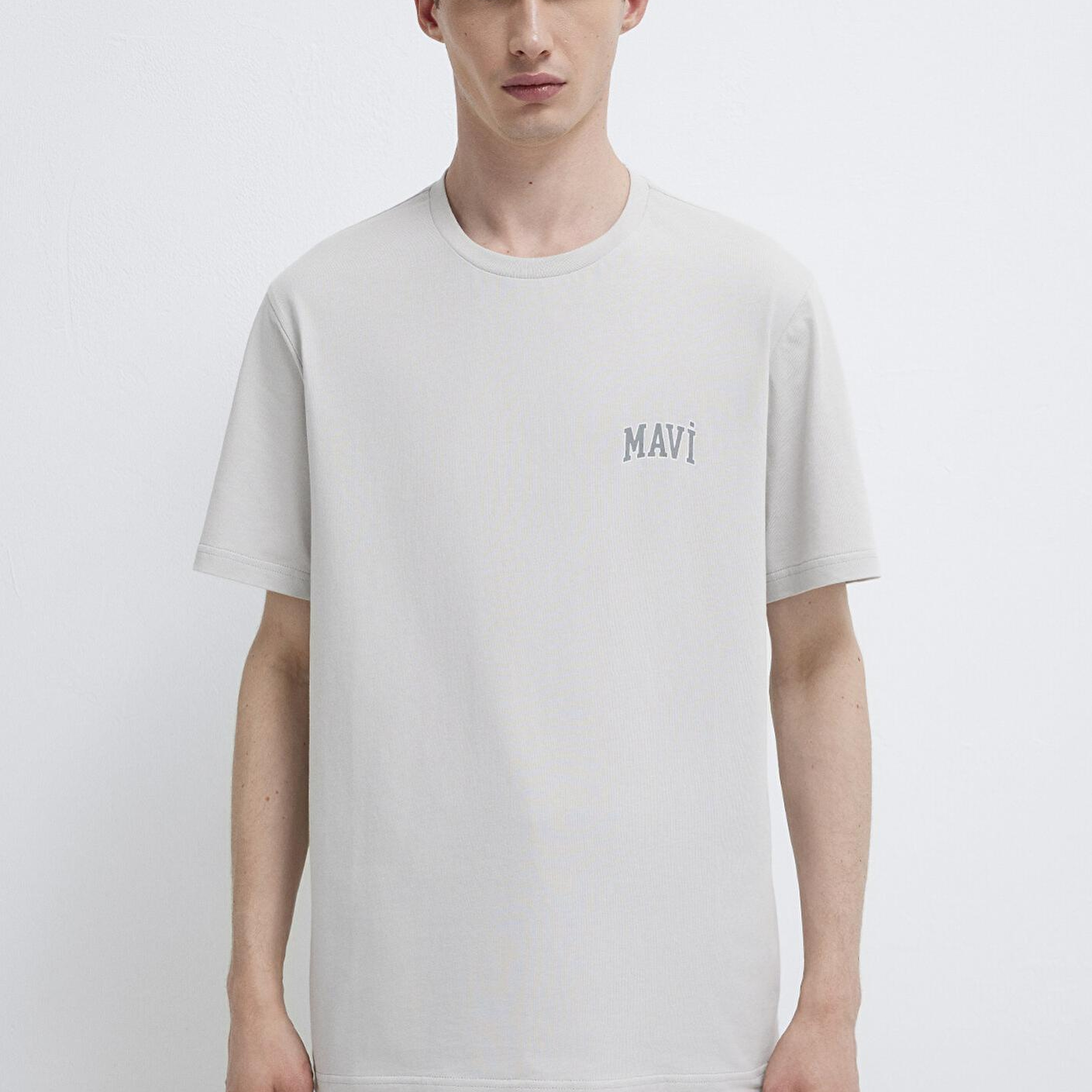 Mavi Mavi Logo Baskılı Gri Tişört Regular Fit / Normal Kesim 0611714-70074
