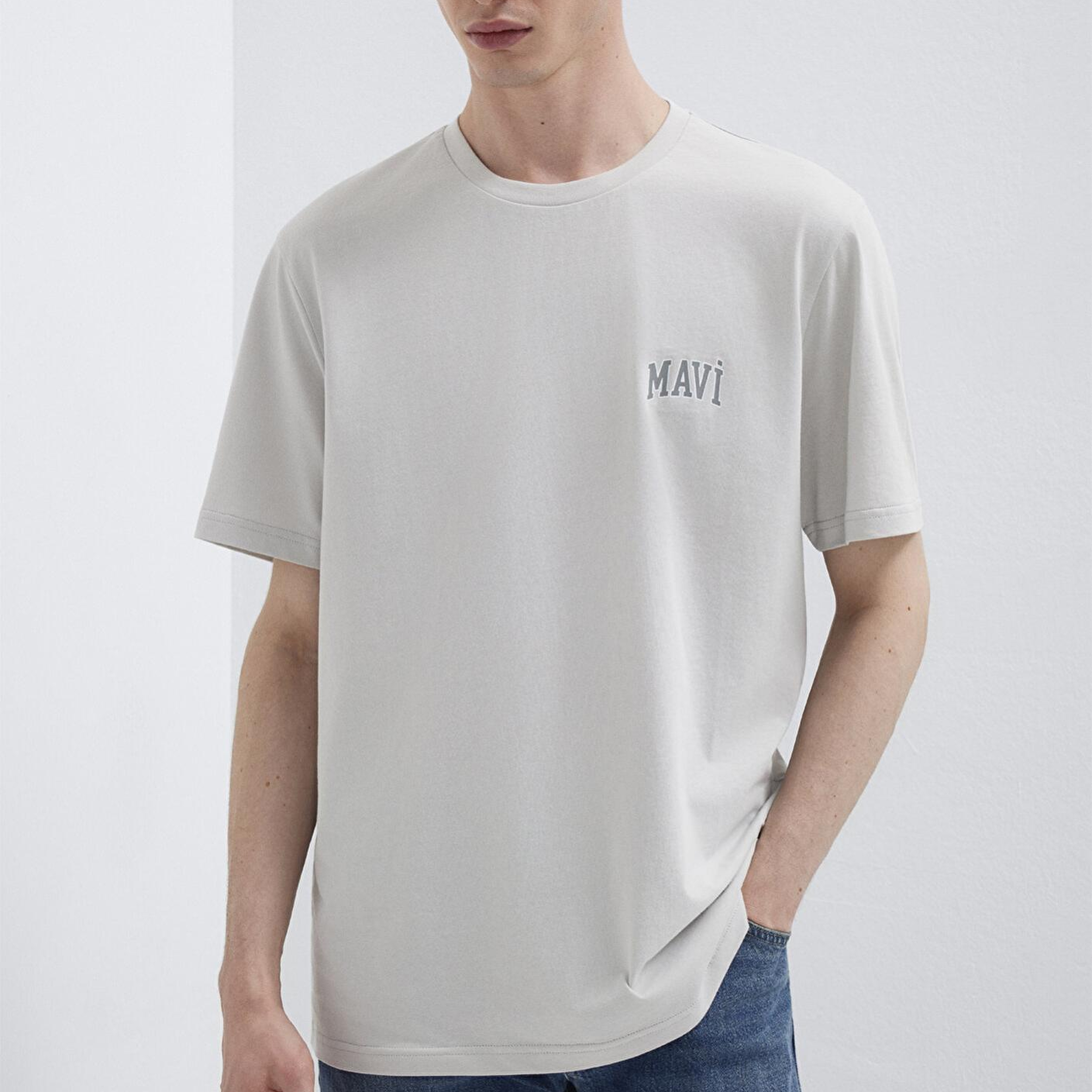 Mavi Mavi Logo Baskılı Gri Tişört Regular Fit / Normal Kesim 0611714-70074