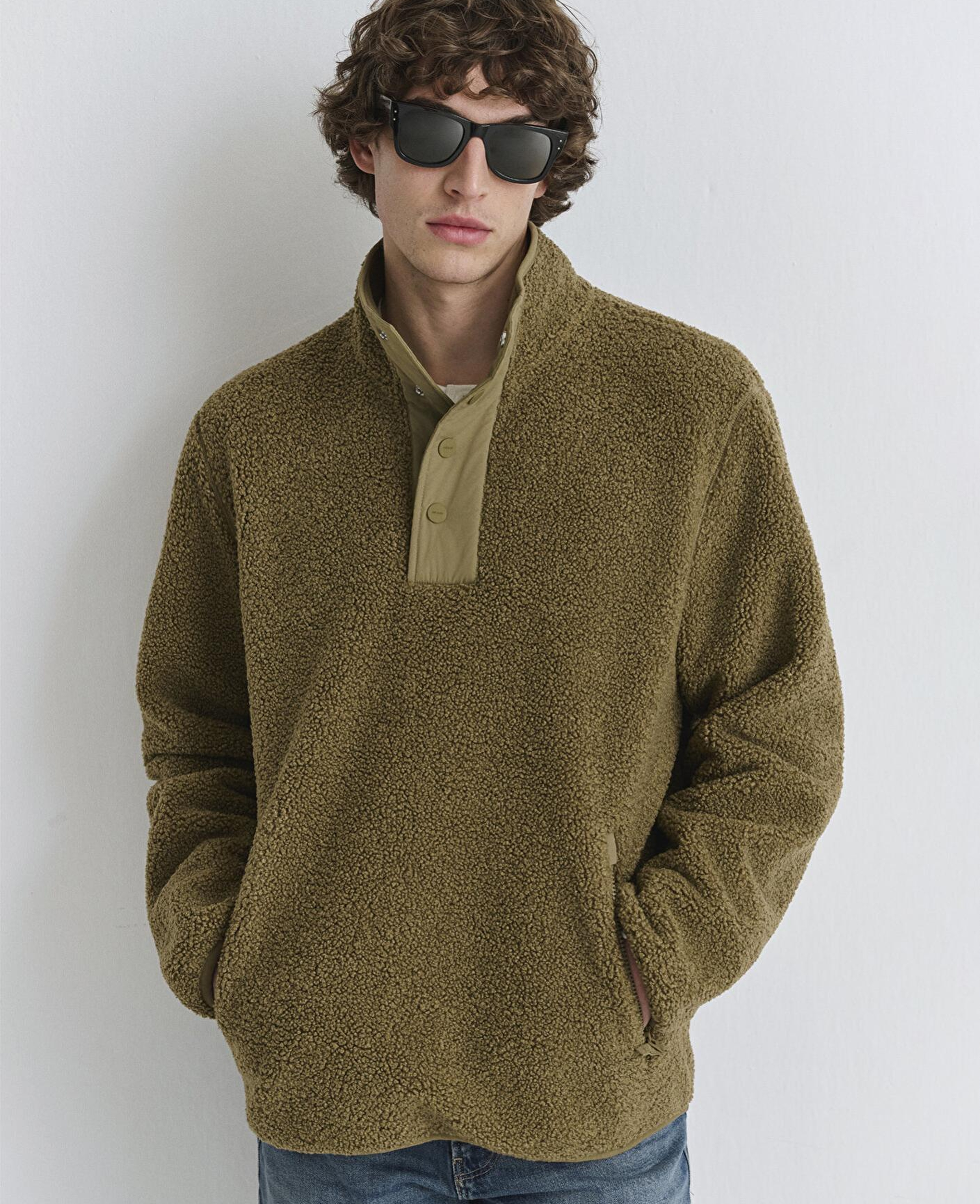 Mavi Dik Yaka Haki Sweatshirt Loose Fit / Bol Rahat Kesim 0110737-70362