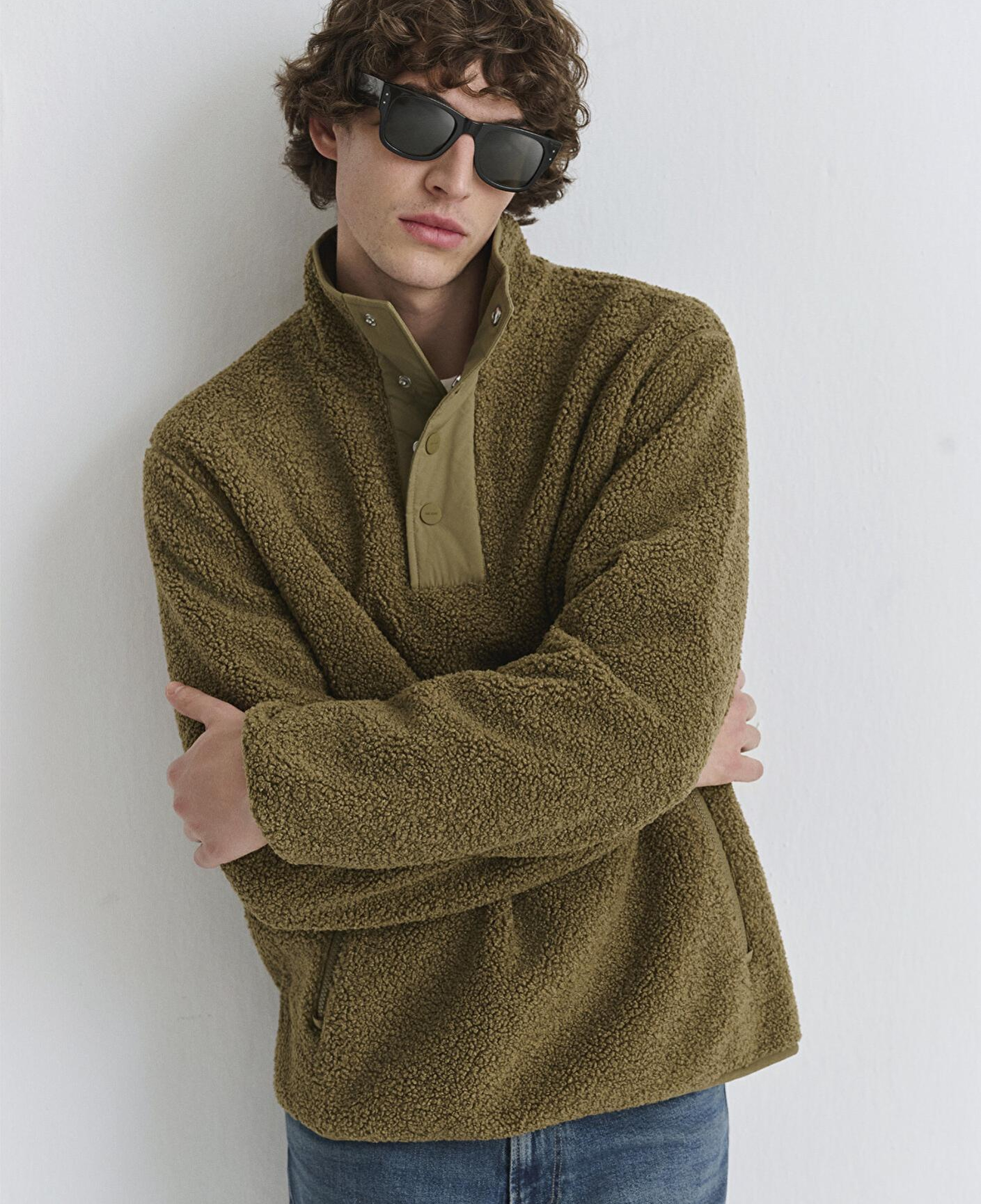 Mavi Dik Yaka Haki Sweatshirt Loose Fit / Bol Rahat Kesim 0110737-70362