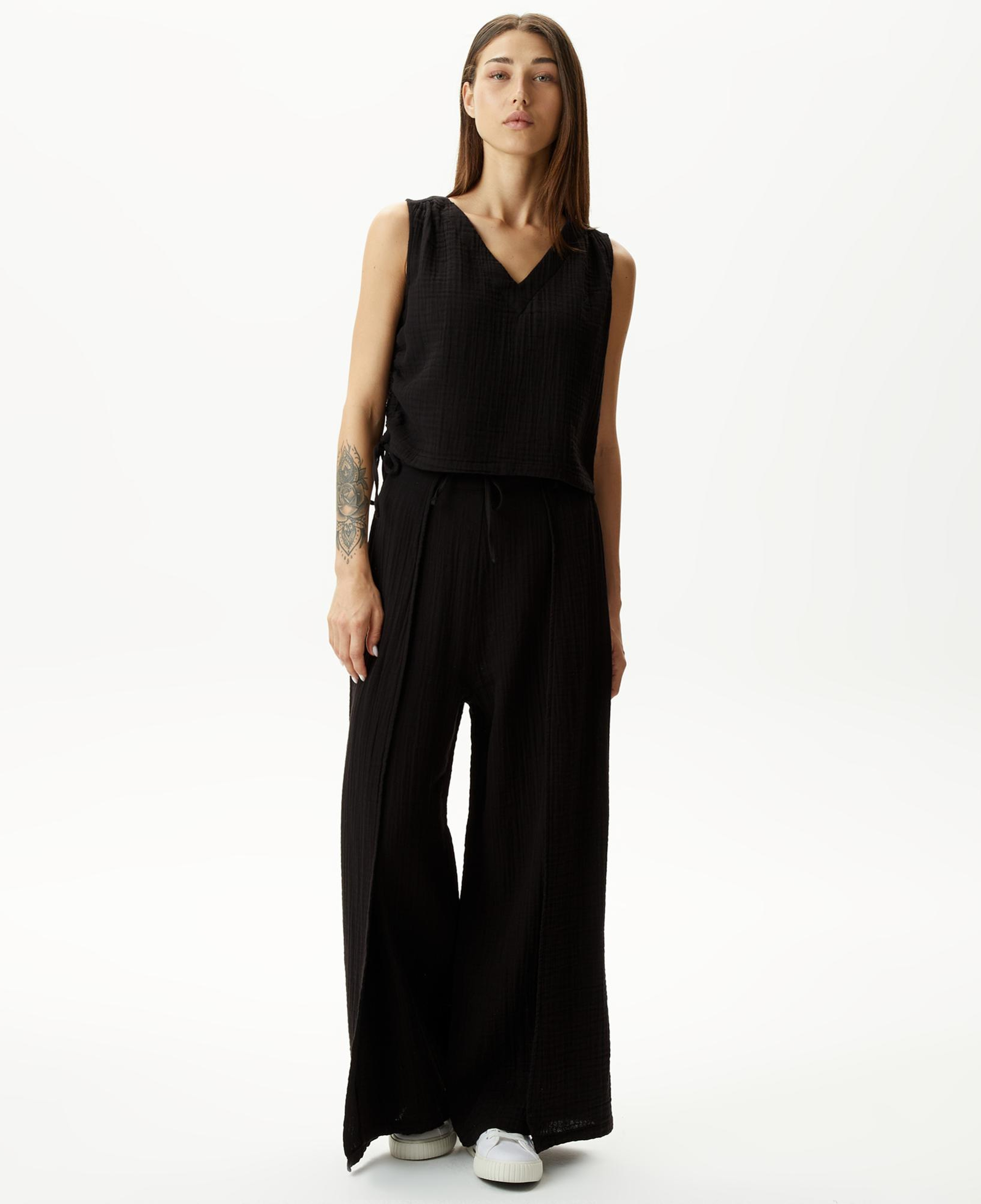 Nautica Kadın Siyah Kolsuz Bluz