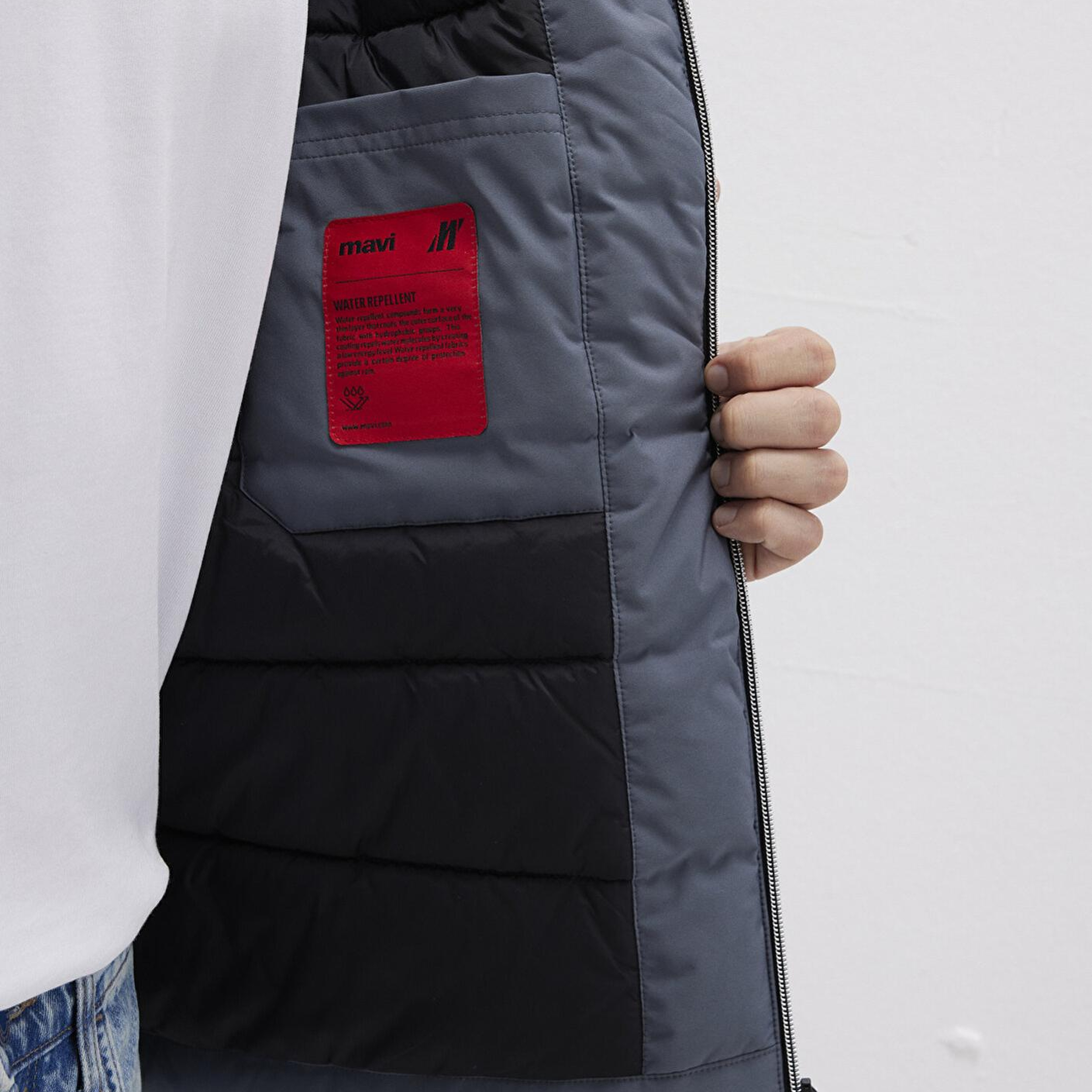 Mavi Su İtici Kapüşonlu Gri Şişme Mont 0110663-80776