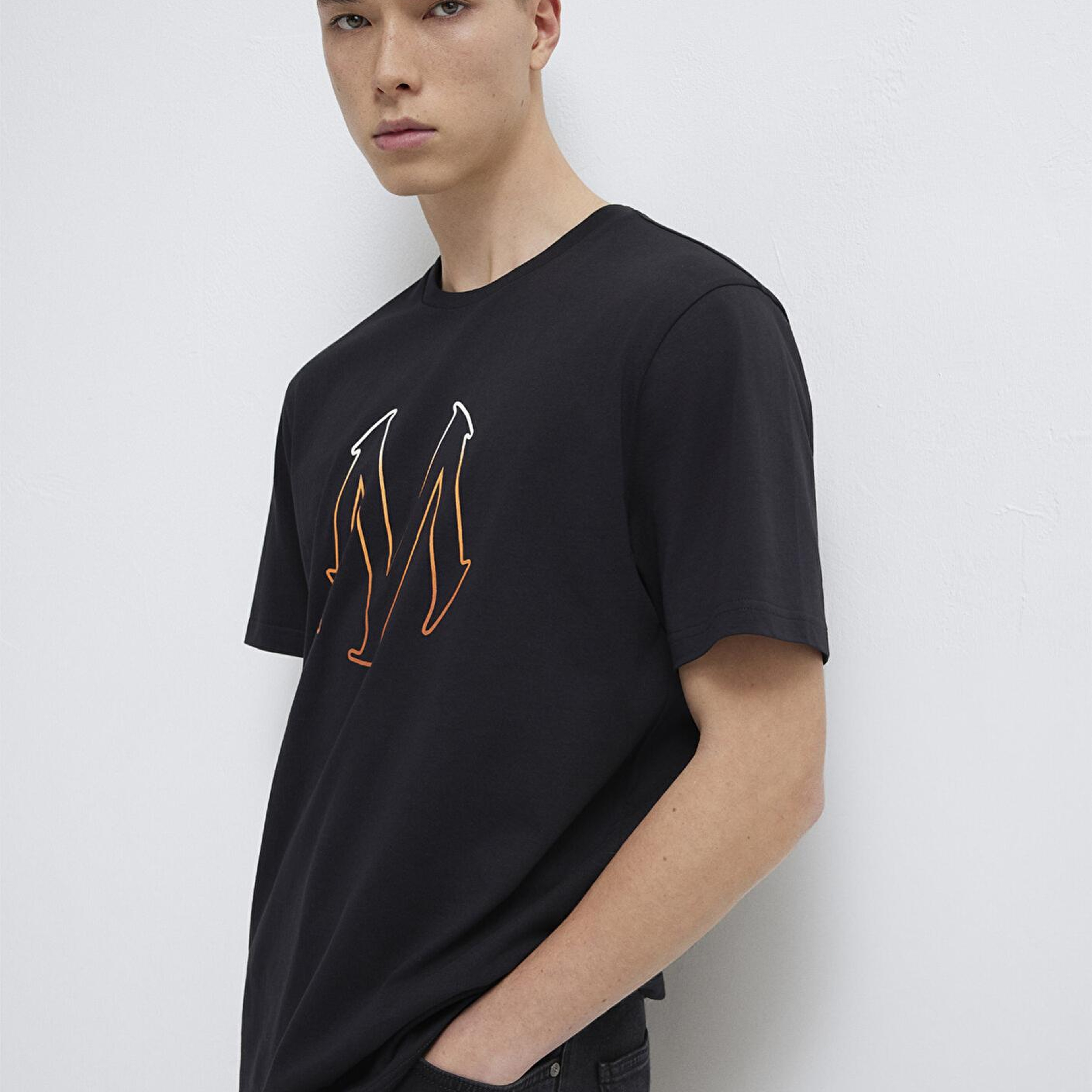 Mavi Mavi Logo Baskılı Siyah Tişört Regular Fit / Normal Kesim 0610635-900