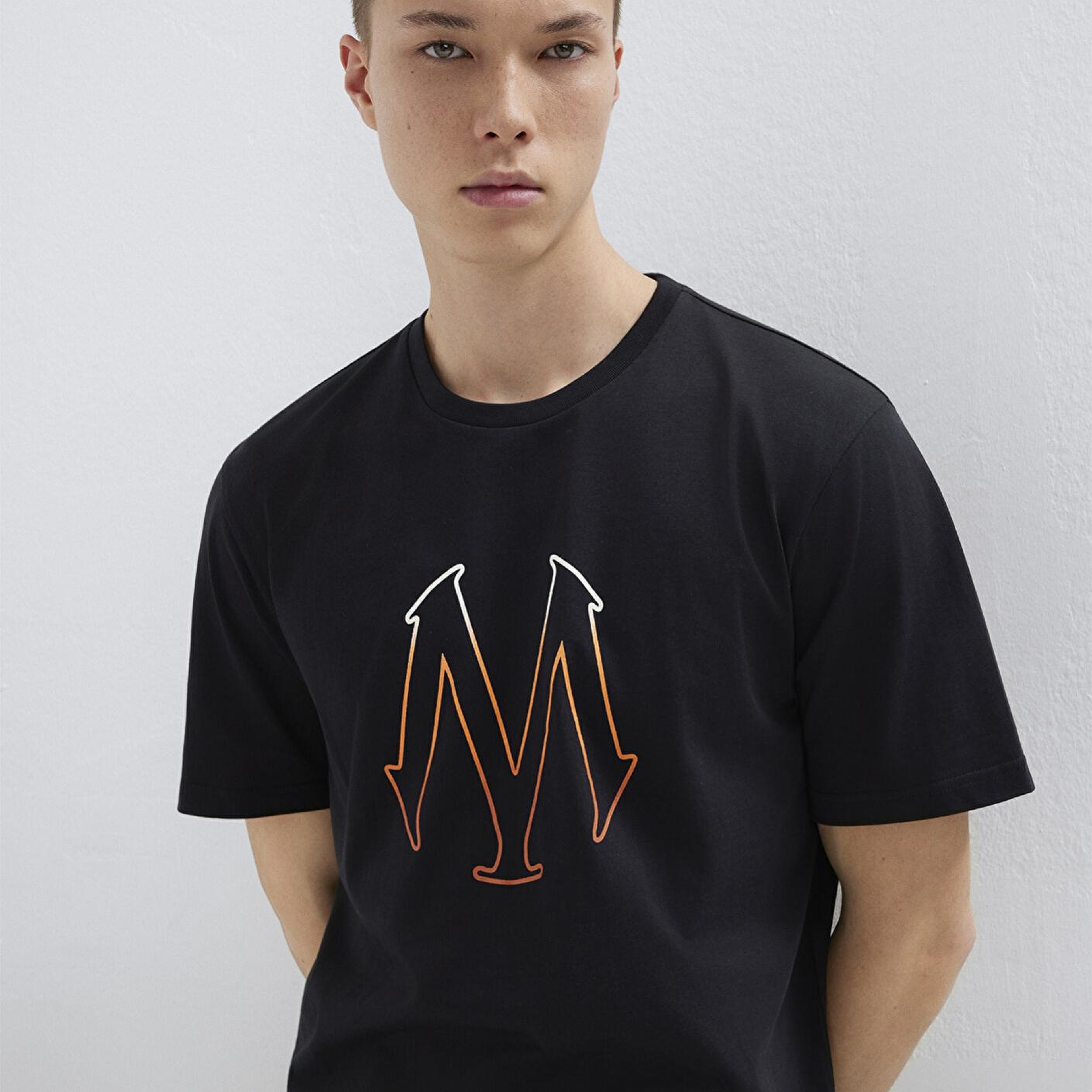 Mavi Mavi Logo Baskılı Siyah Tişört Regular Fit / Normal Kesim 0610635-900