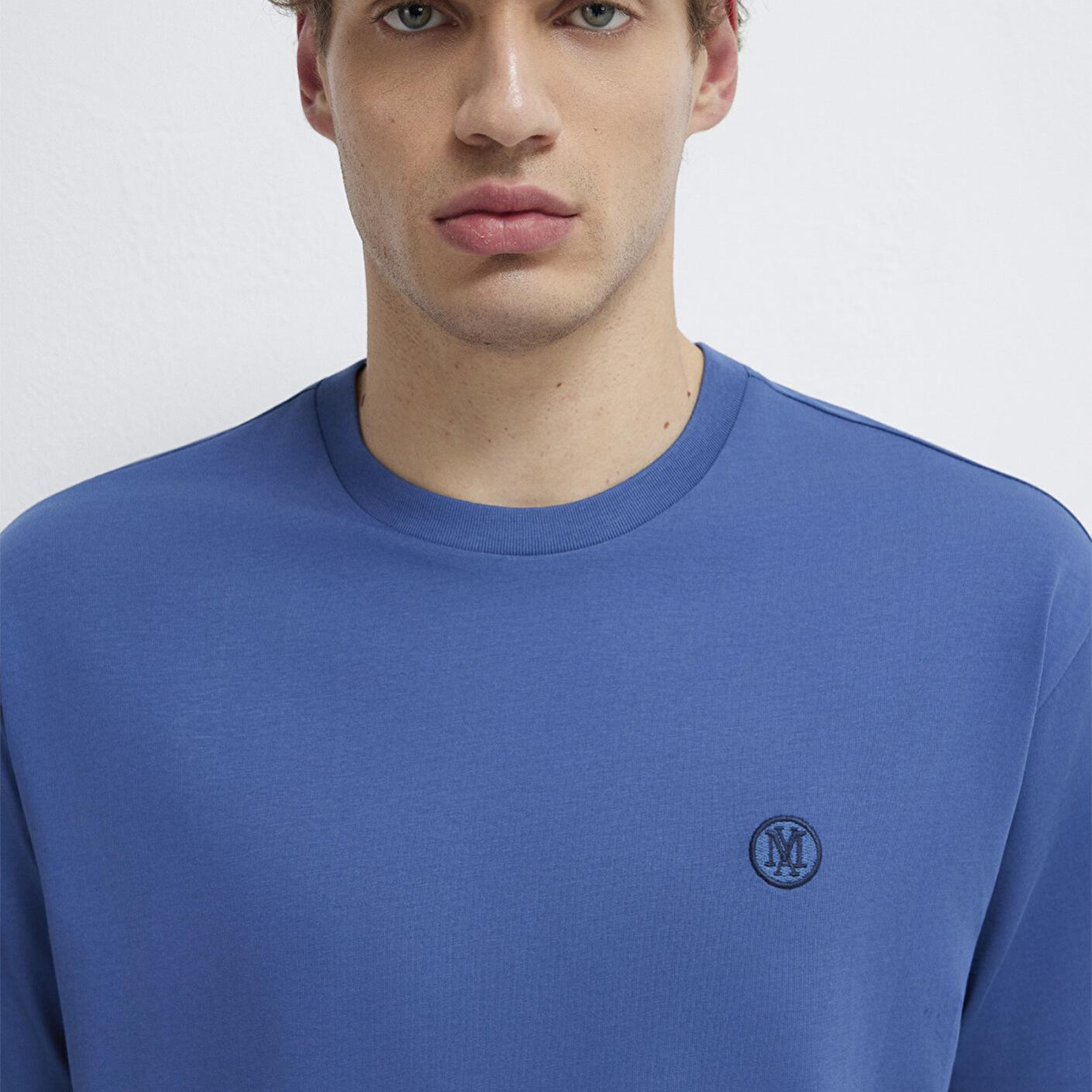 Mavi Mavi Logo İşlemeli Mavi Basic Tişört Loose Fit / Bol Rahat Kesim 067074-70719