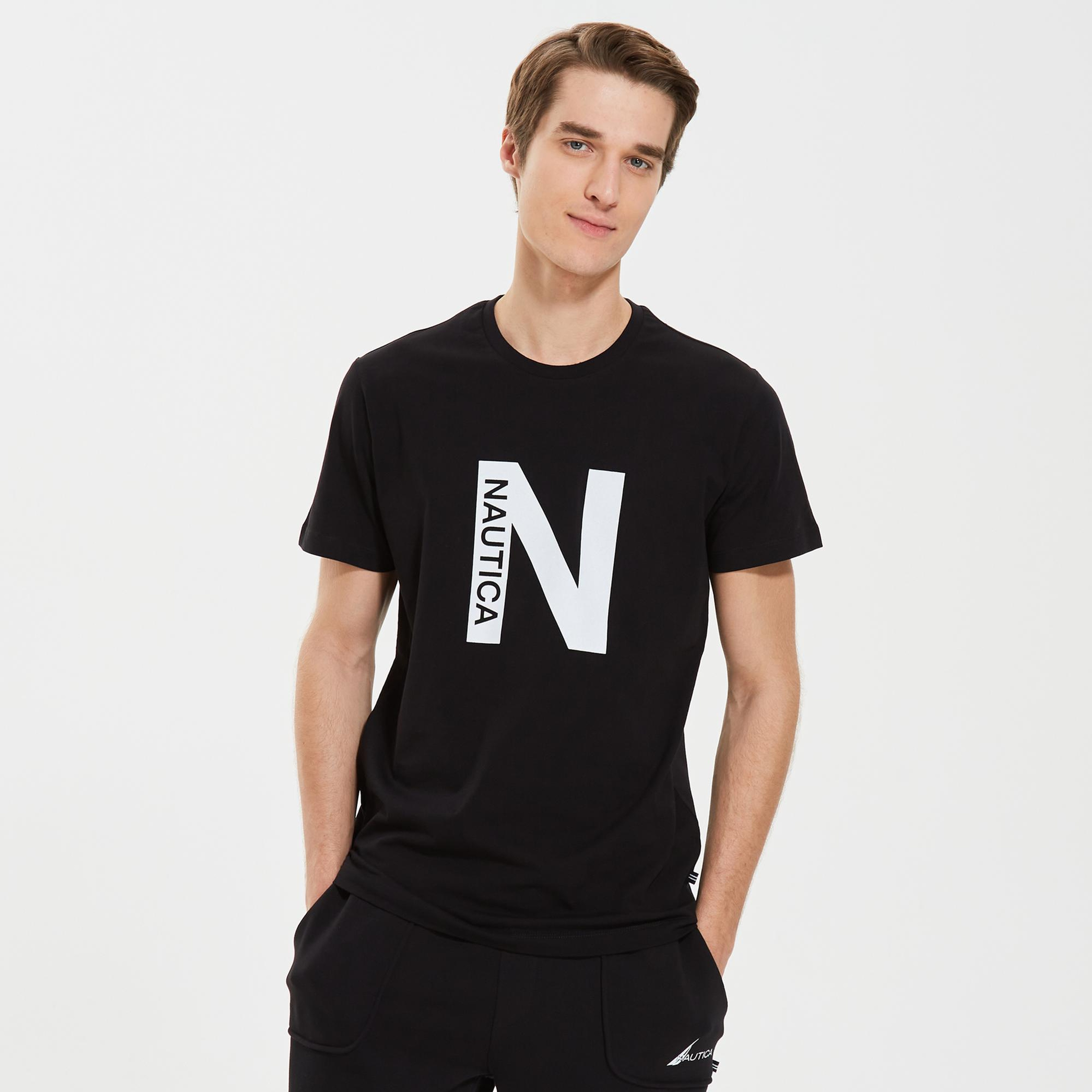 Nautica Erkek Siyah Standart Fit T-Shirt
