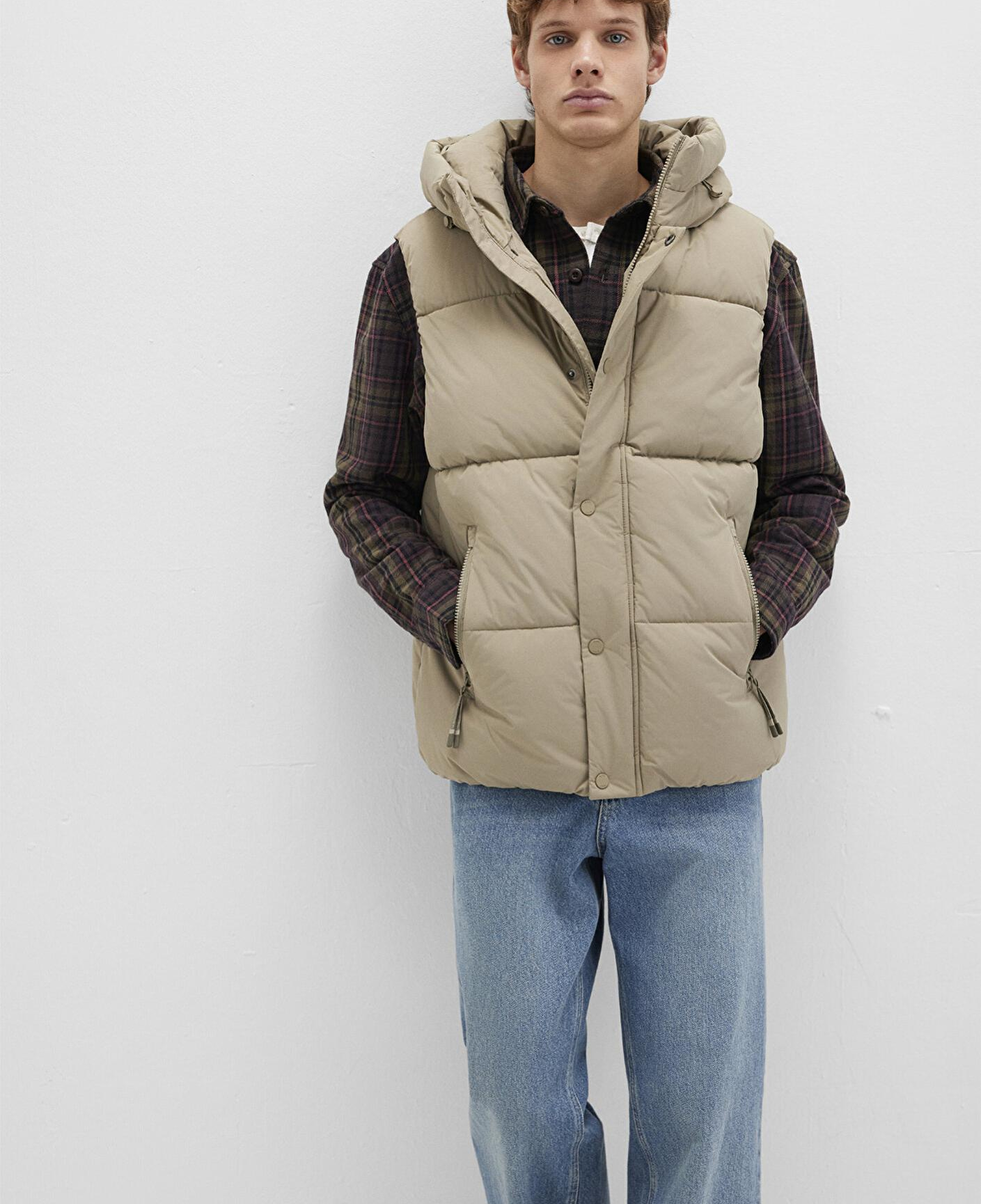 Mavi Kapüşonlu Bej Şişme Yelek Regular Fit / Normal Kesim 0110306-86749