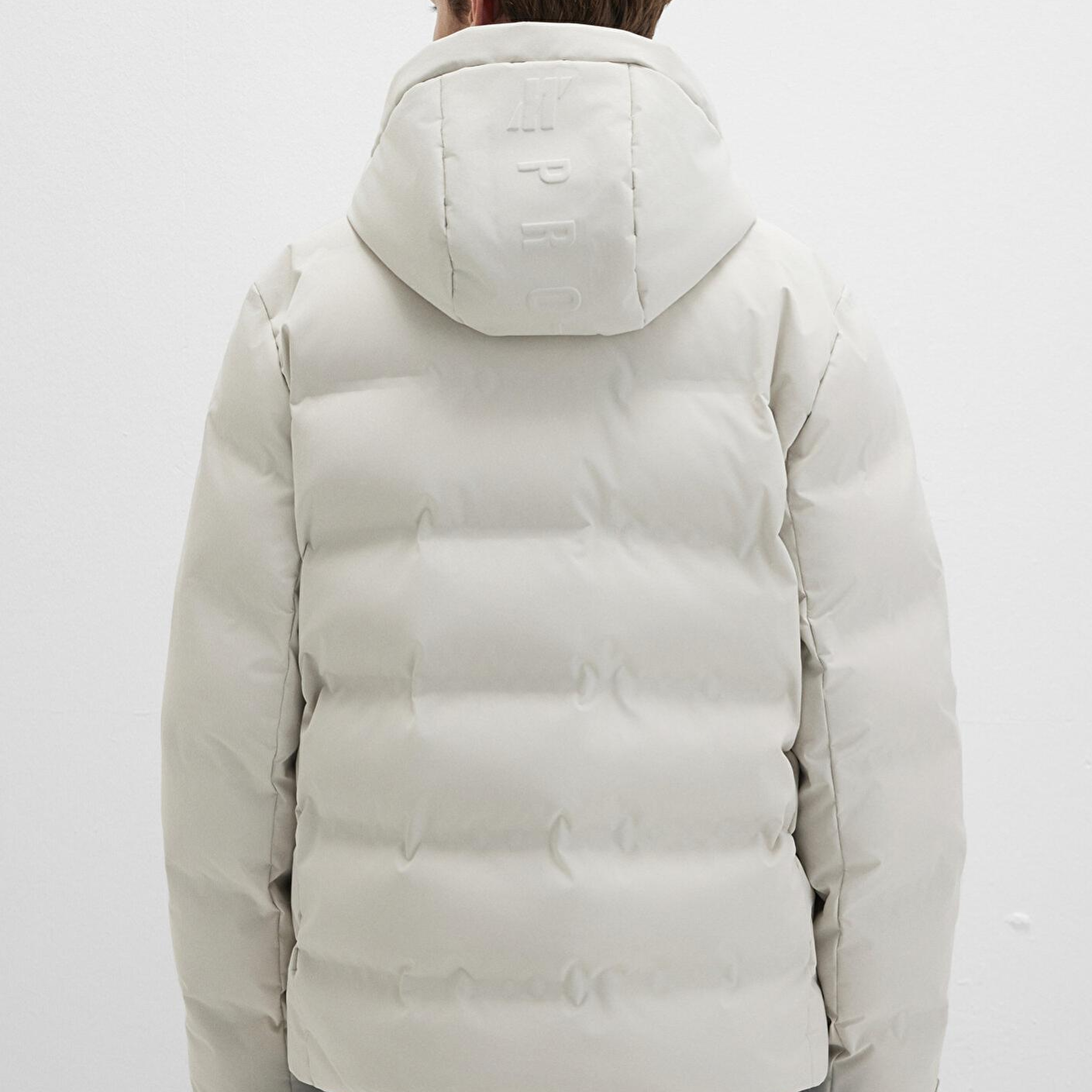 Mavi Su İtici Kapüşonlu Ekru Şişme Mont 0110313-70144