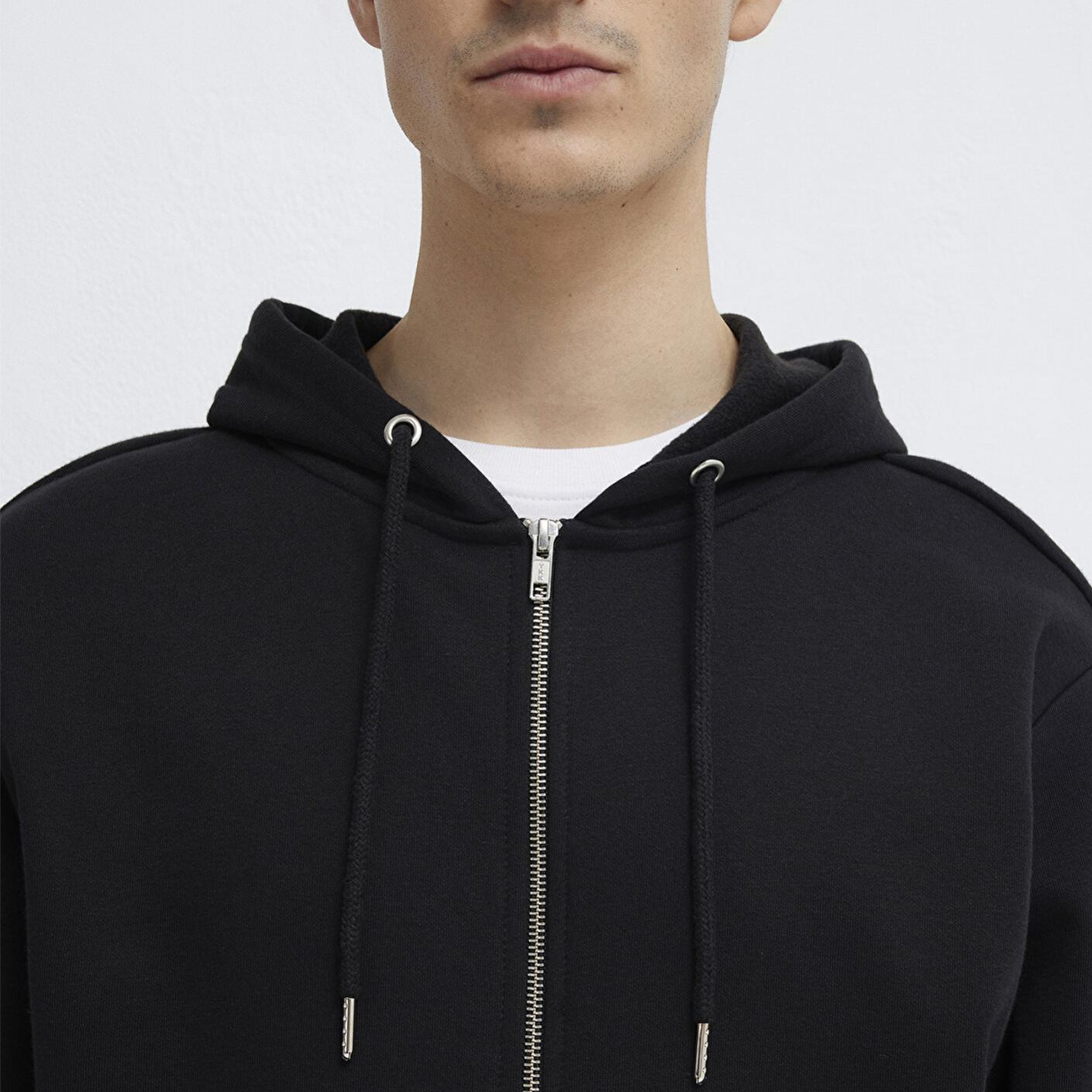 Mavi Kapüşonlu Fermuarlı Siyah Basic Sweatshirt 0S10277-900