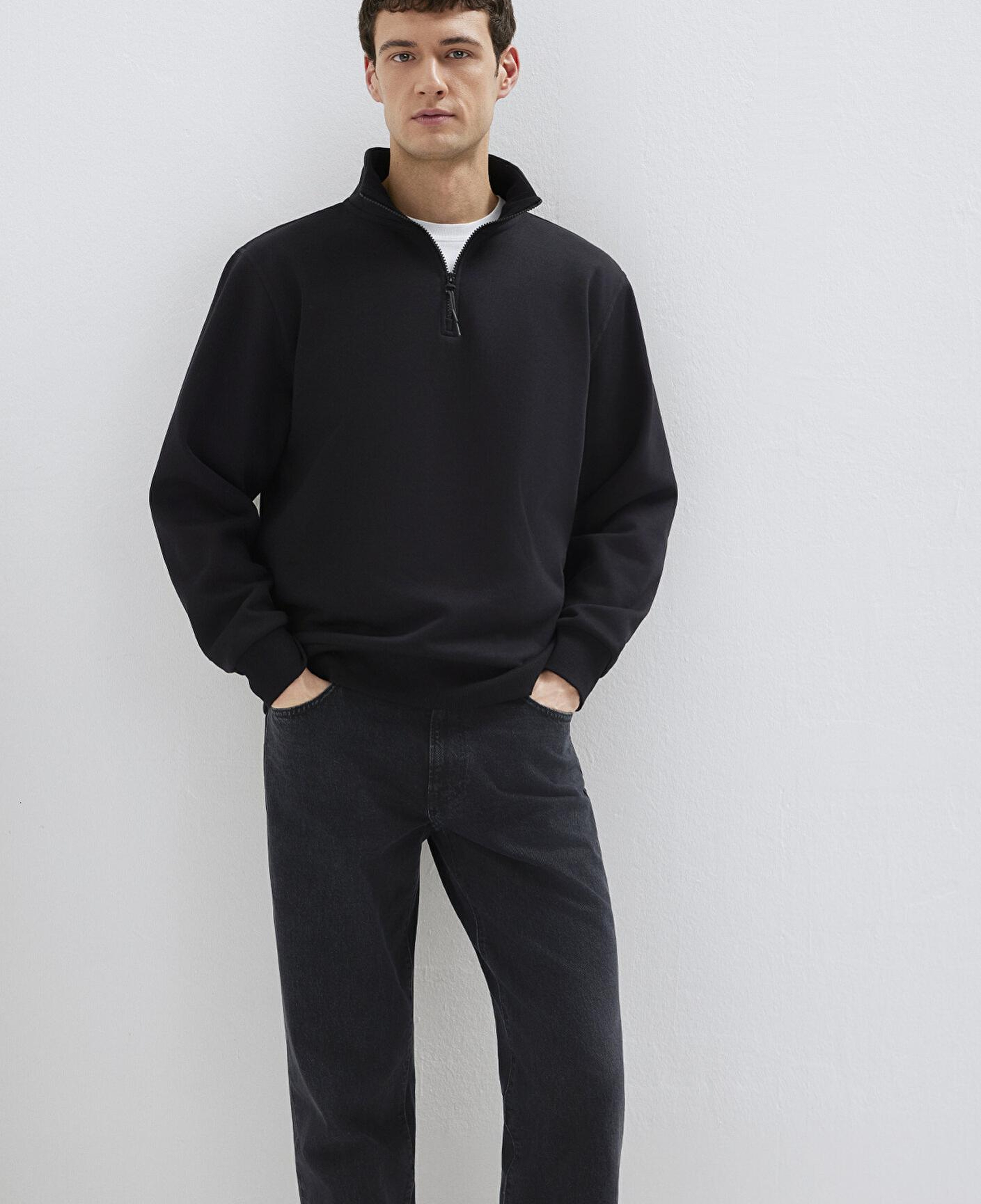 Mavi Yarı Fermuarlı Siyah Basic Sweatshirt 0S10278-900