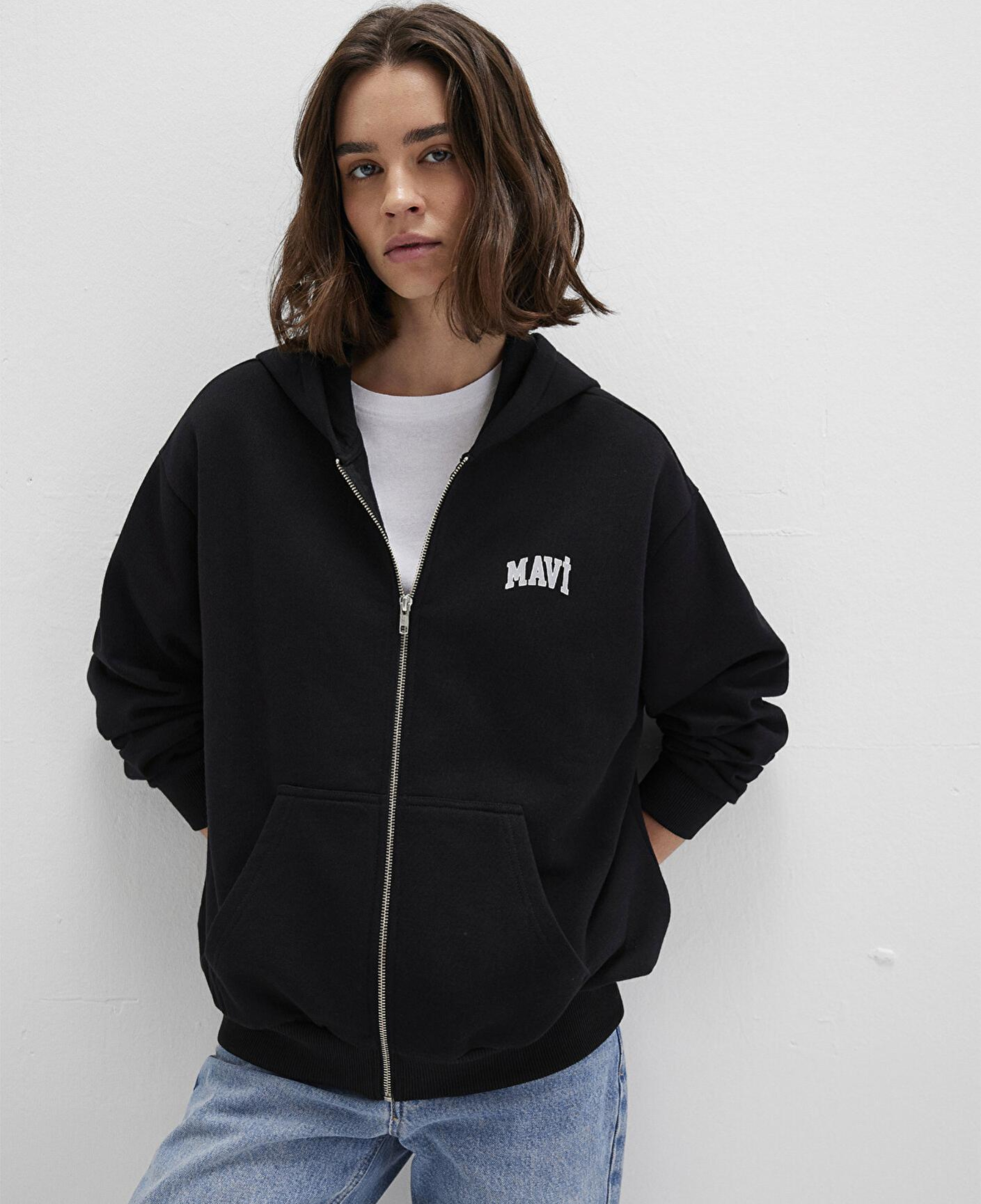 Mavi Mavi Logo Baskılı Kapüşonlu Fermuarlı Siyah Sweatshirt 1S10178-900
