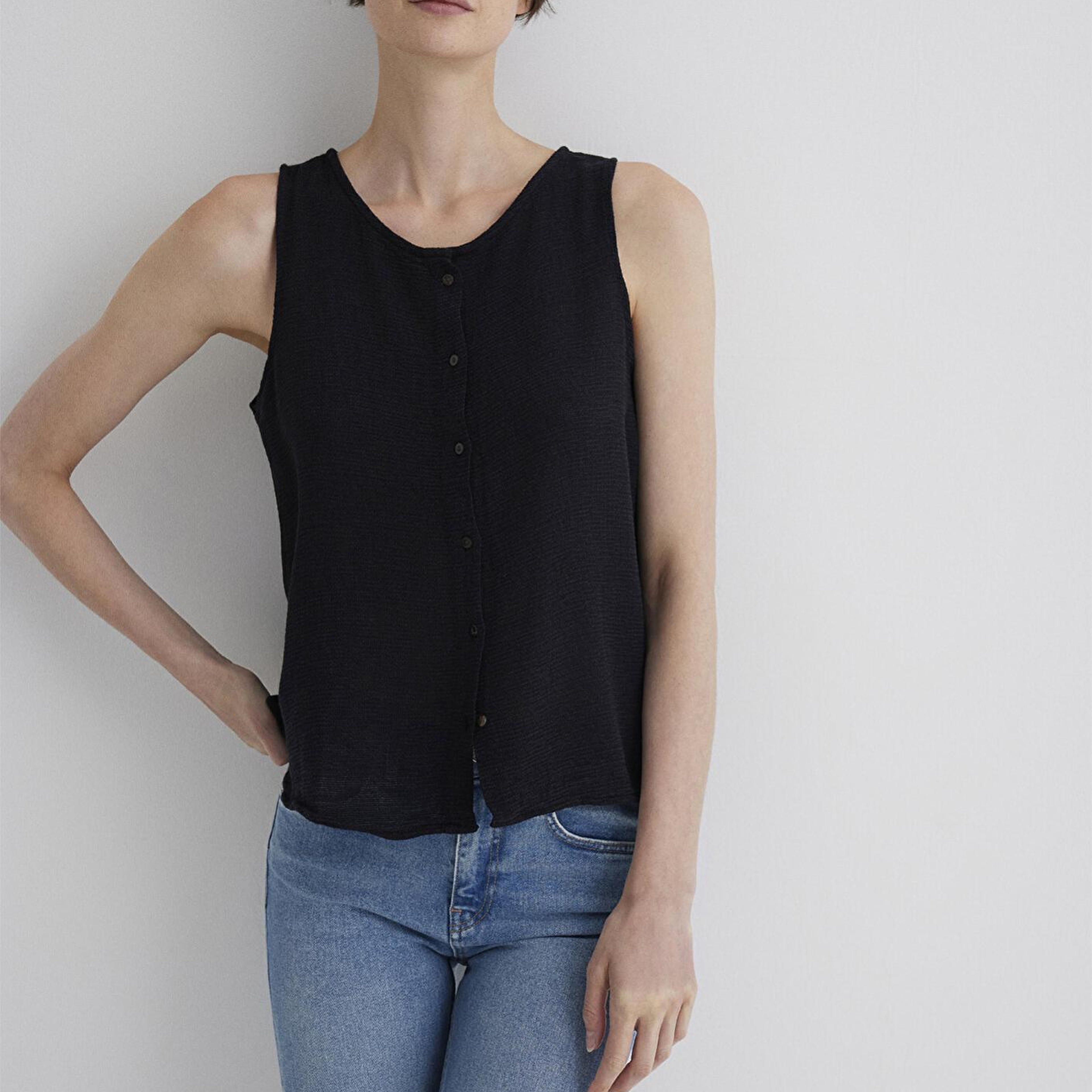 Mavi Kolsuz Siyah Bluz 1210710-900