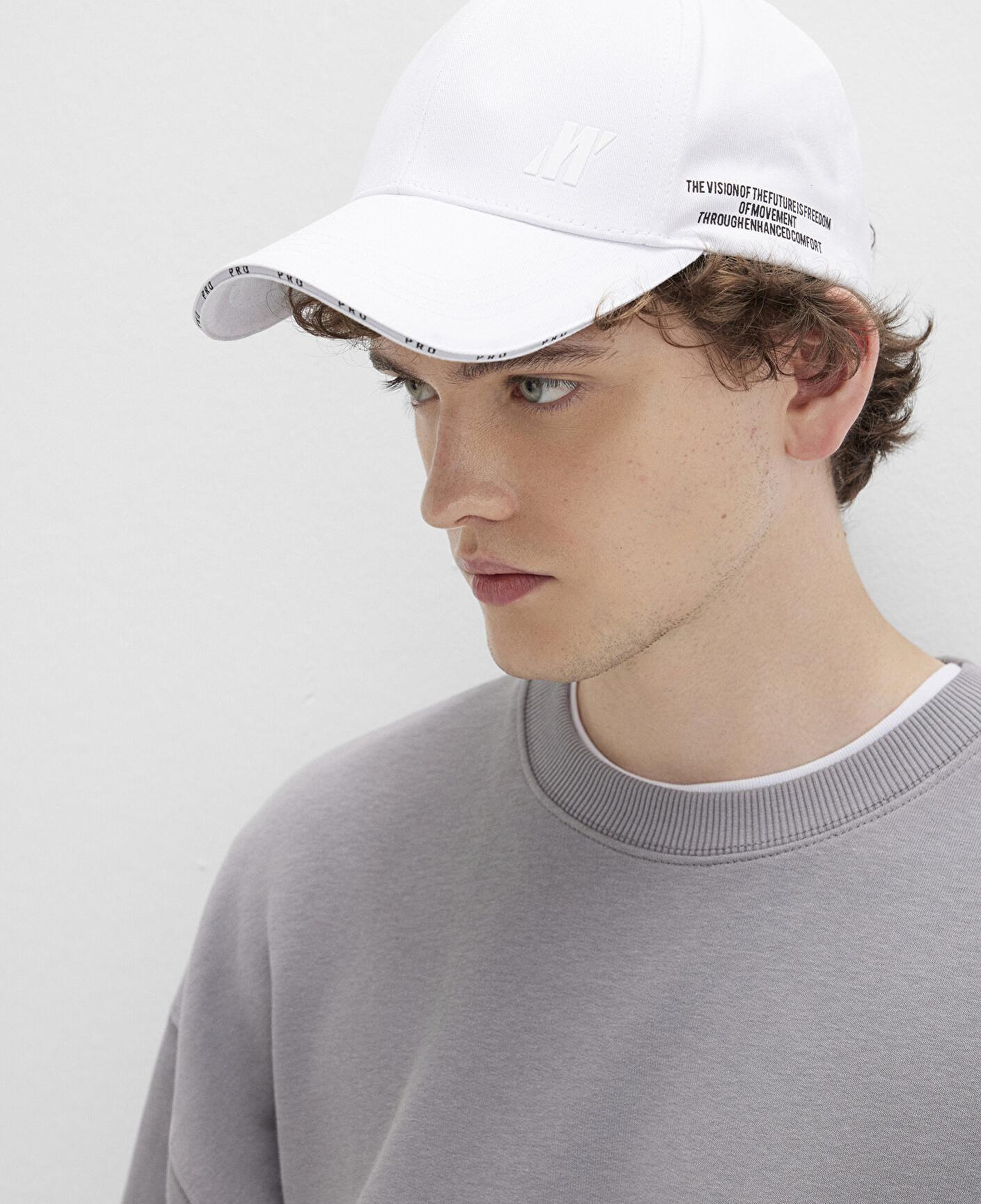 Mavi Mavi Pro Logo Detaylı Beyaz Şapka 0911518-620