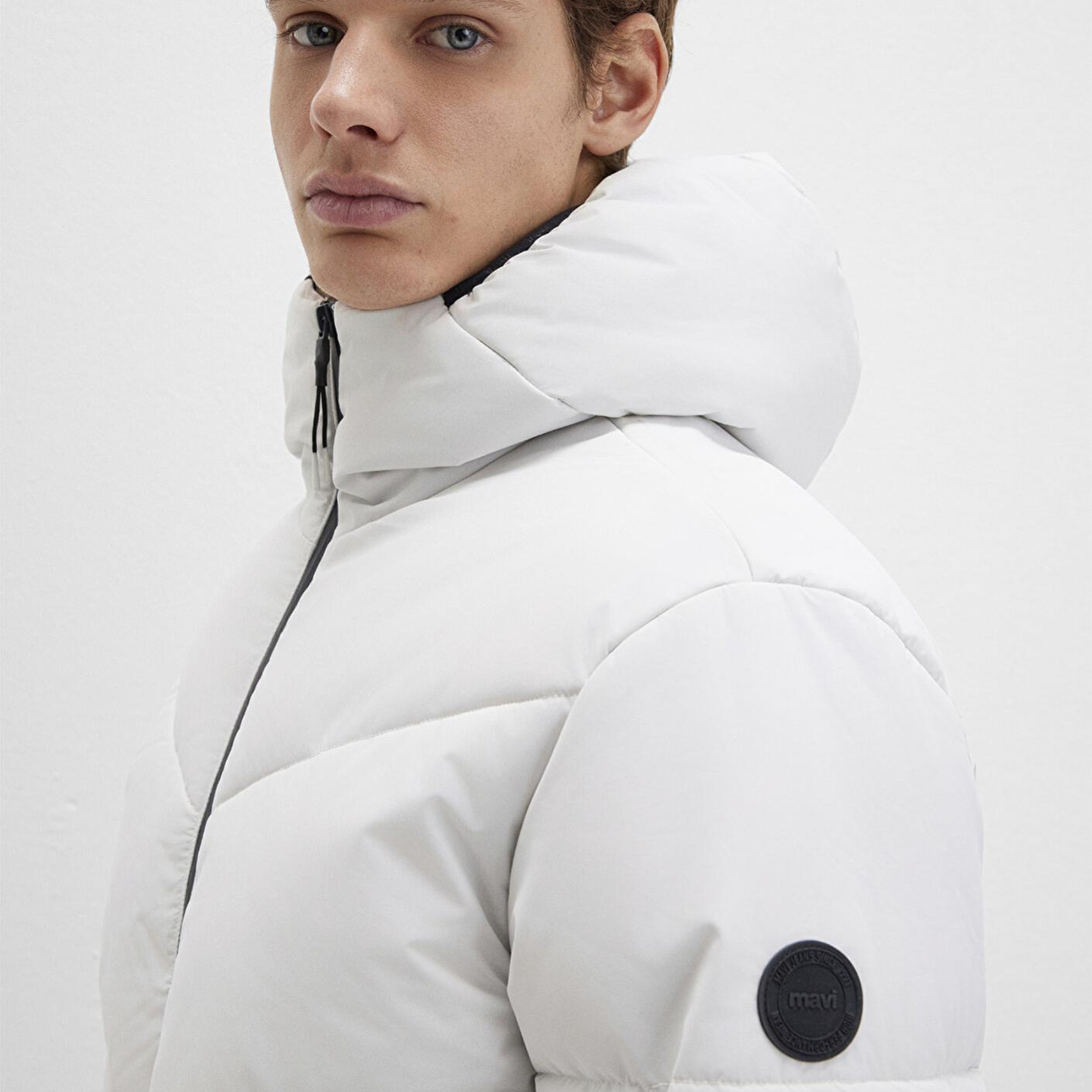 Mavi Kapüşonlu Gri Şişme Mont 0110360-83746