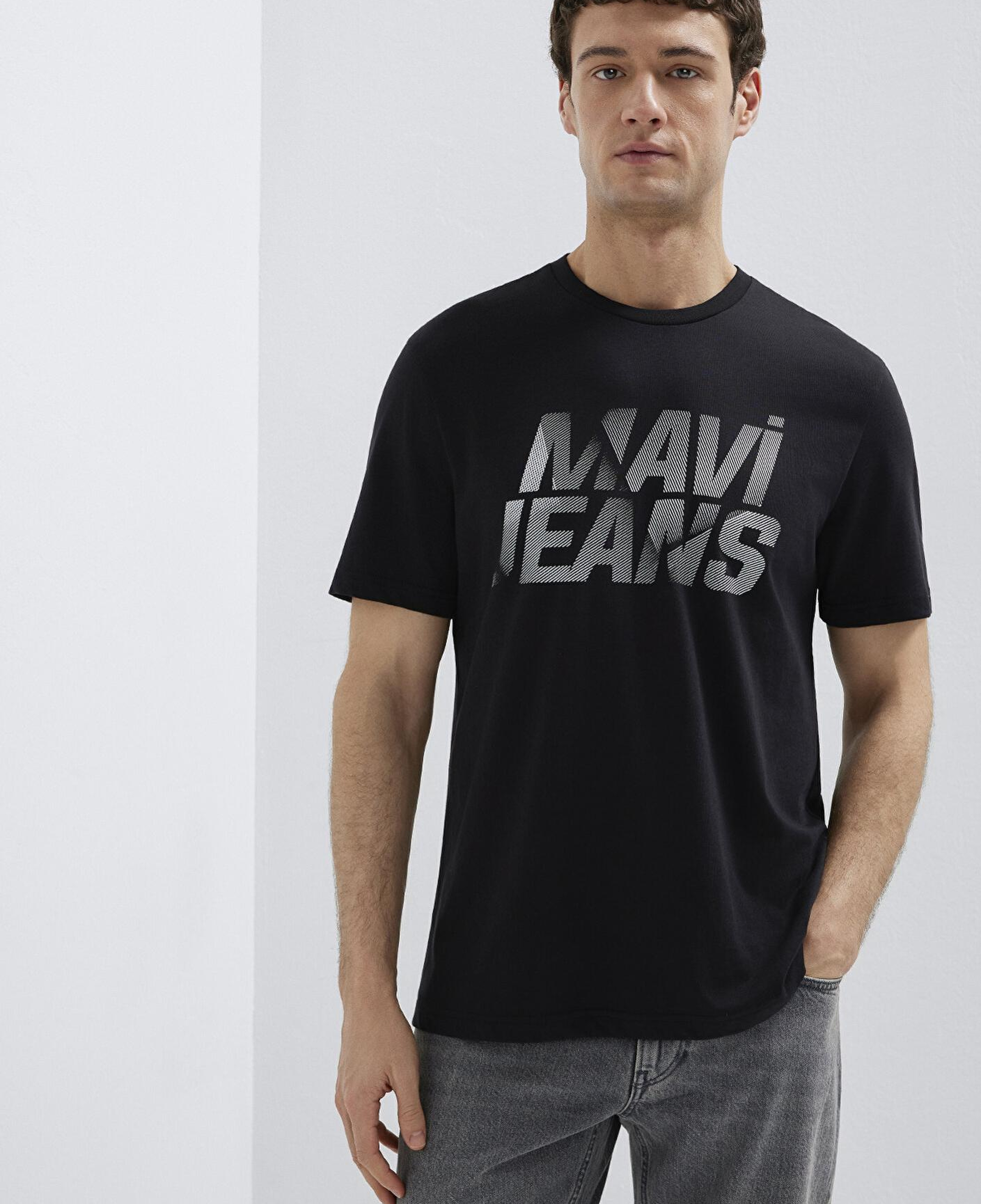 Mavi Mavi Logo Baskılı Siyah Tişört Regular Fit / Normal Kesim 0610260-900