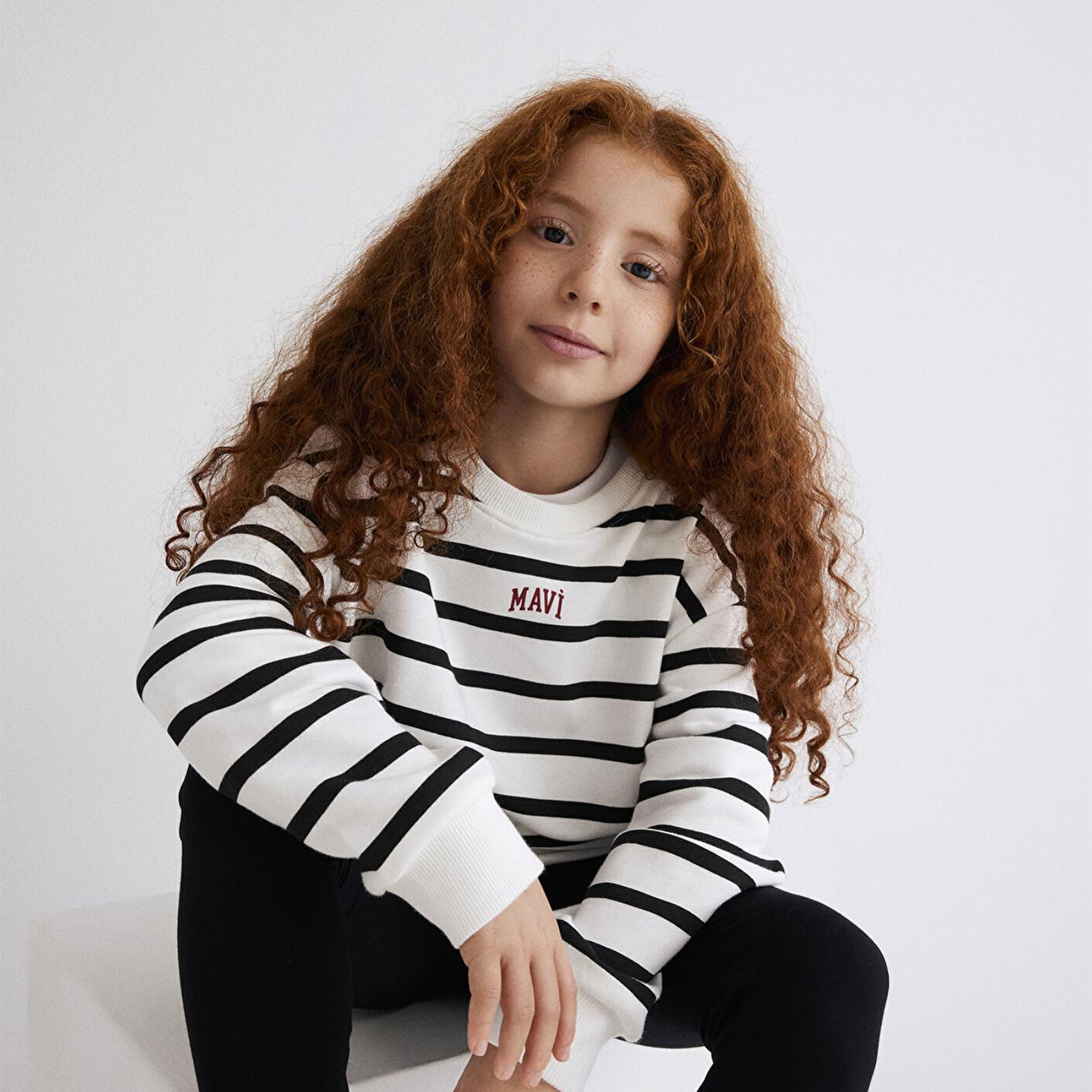 Mavi Mavi Logo Baskılı Siyah Çizgili Sweatshirt 7S10038-900