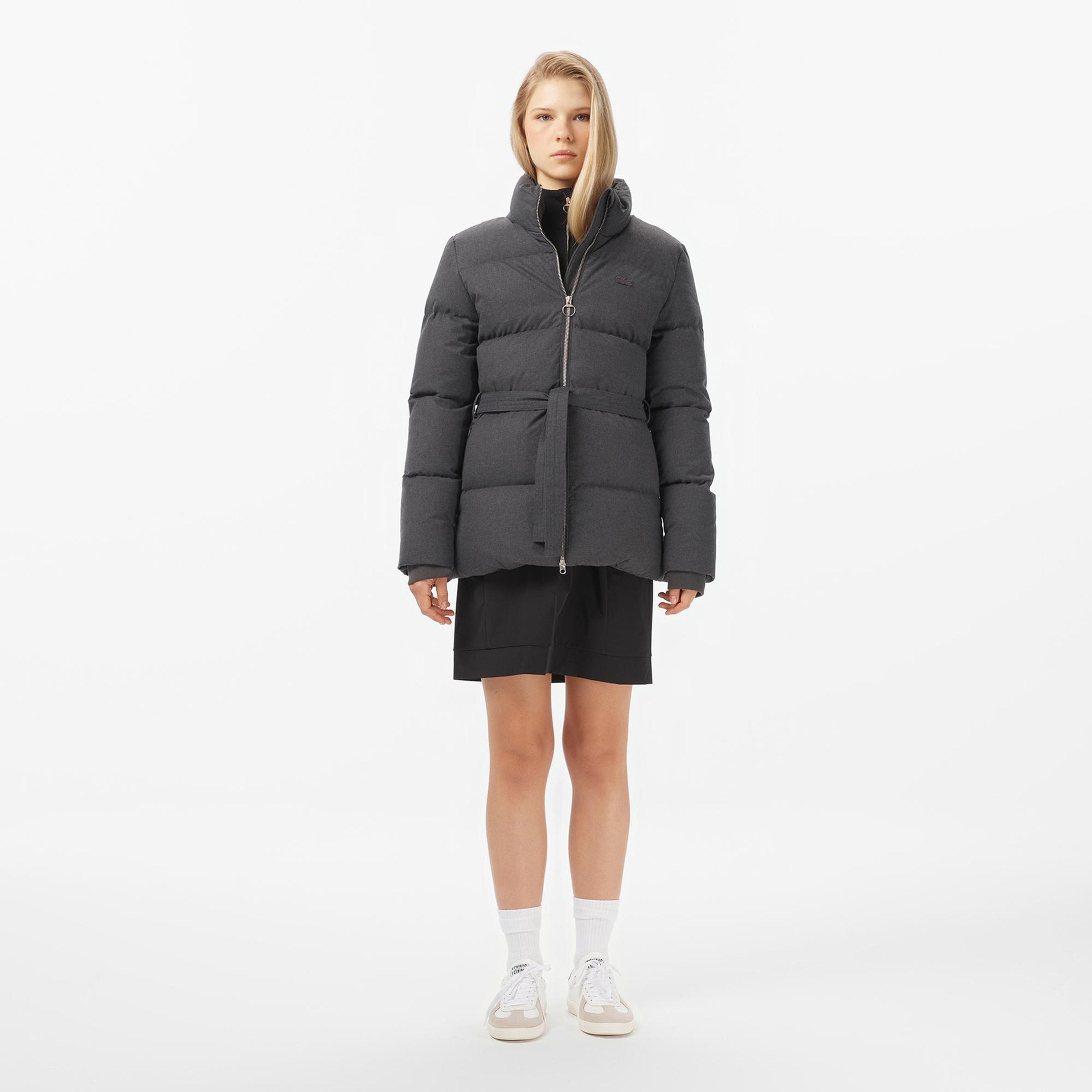 Lacoste Kadın Dik Yaka Koyu Gri Mont