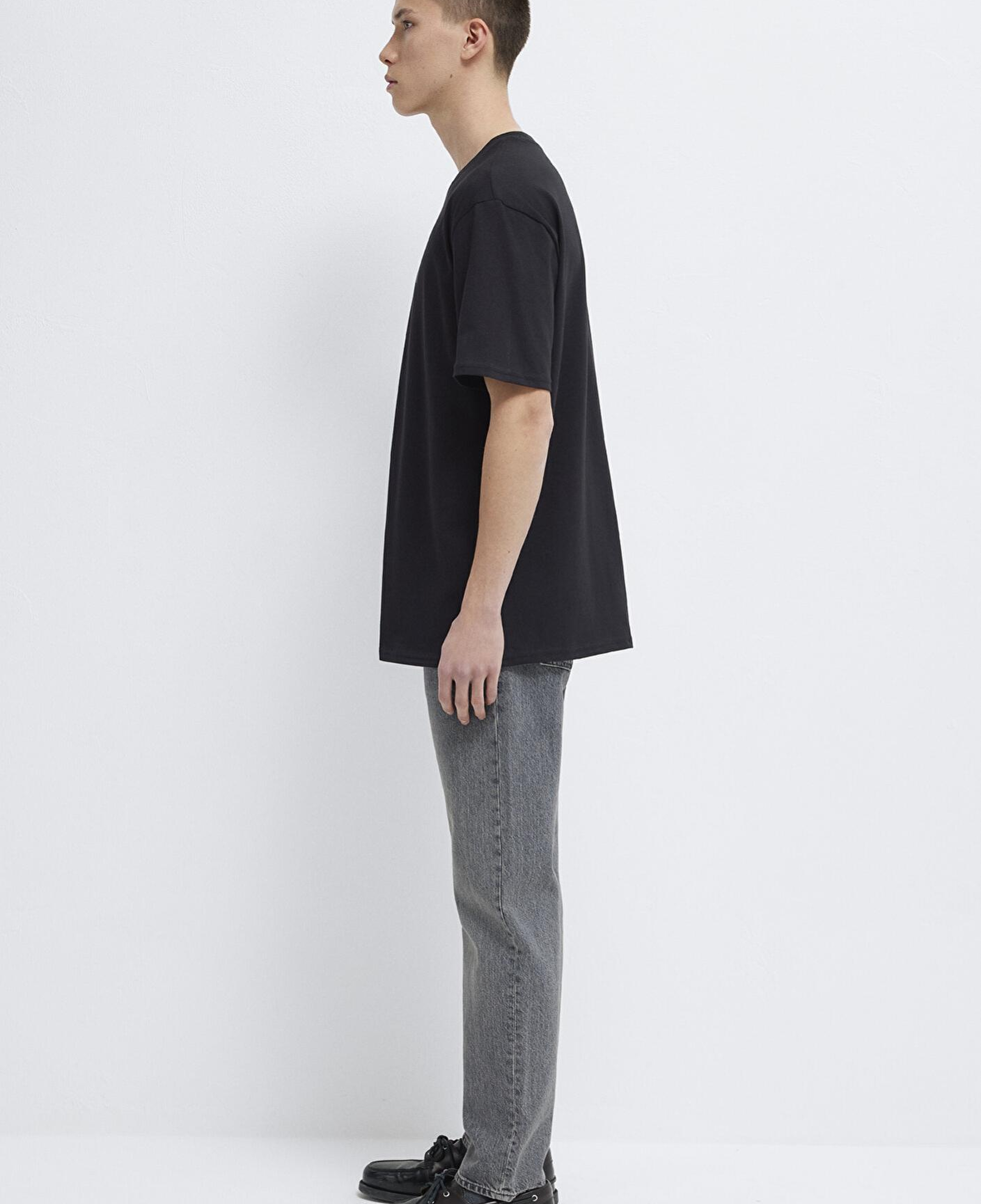 Mavi Mavi Logo Baskılı Siyah Tişört Loose Fit / Bol Rahat Kesim 0611807-900