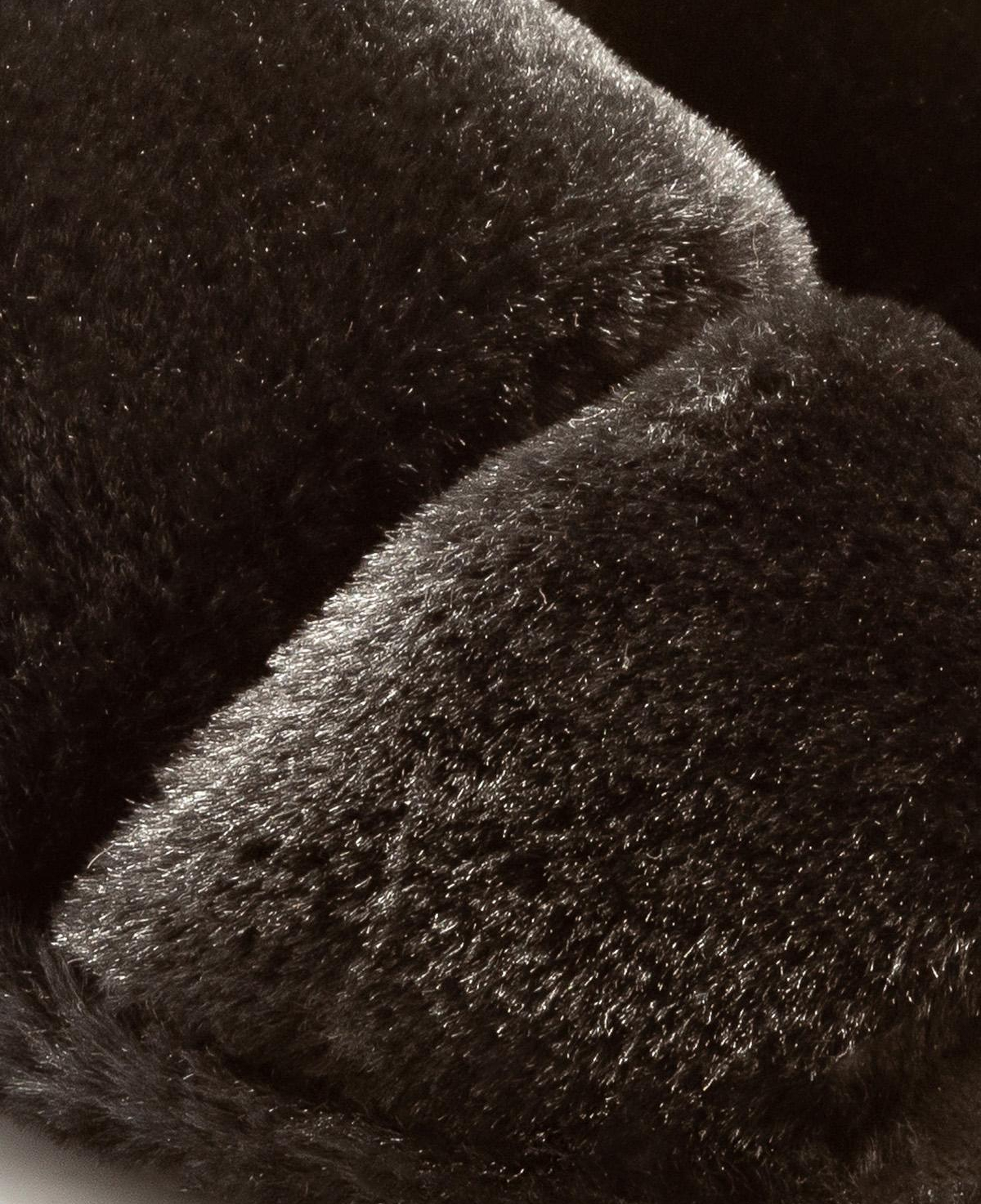 Mona Peluş Kadın Ev Terliği Siyah 36/41