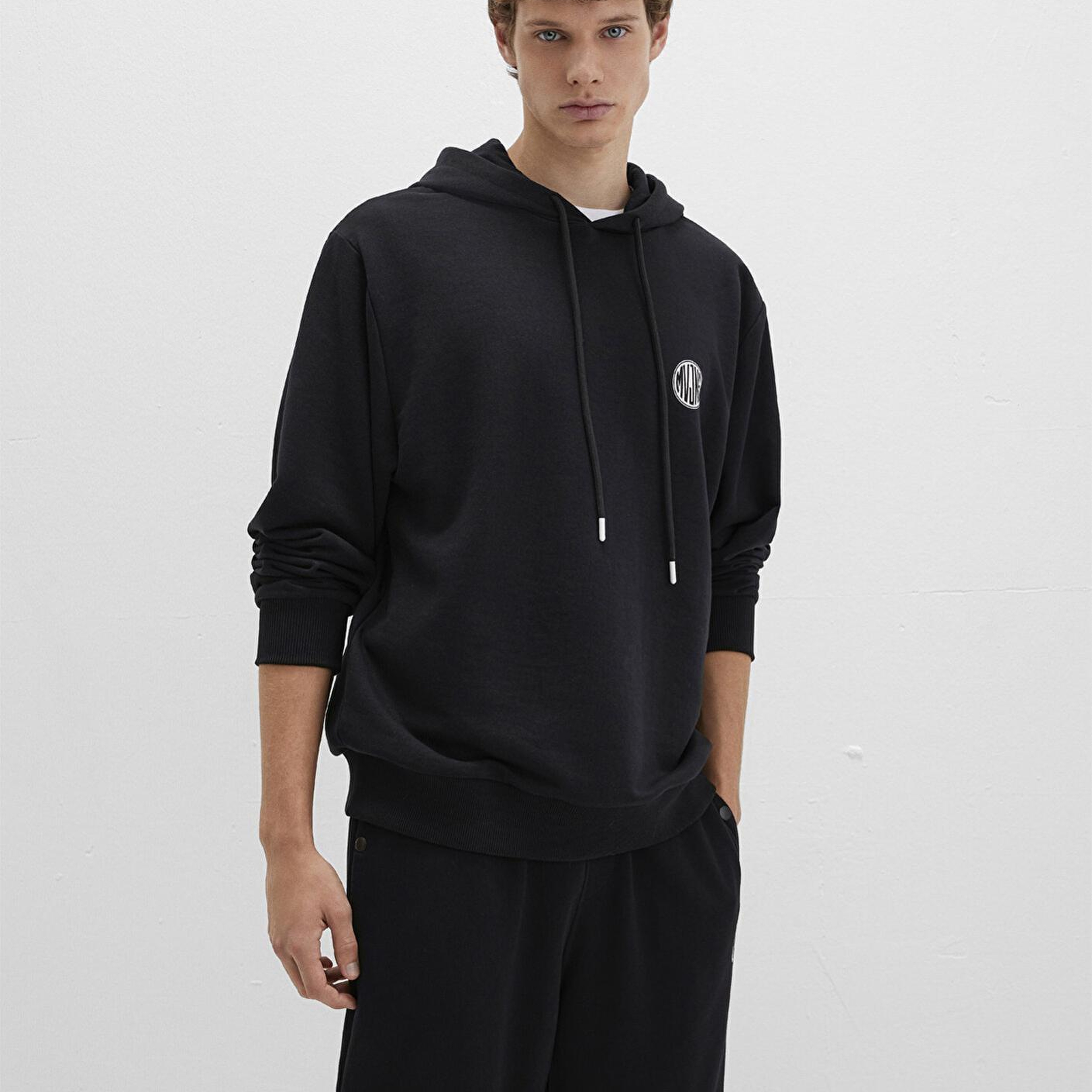 Mavi MVJNS Logo Baskılı Kapüşonlu Siyah Sweatshirt 0611786-900