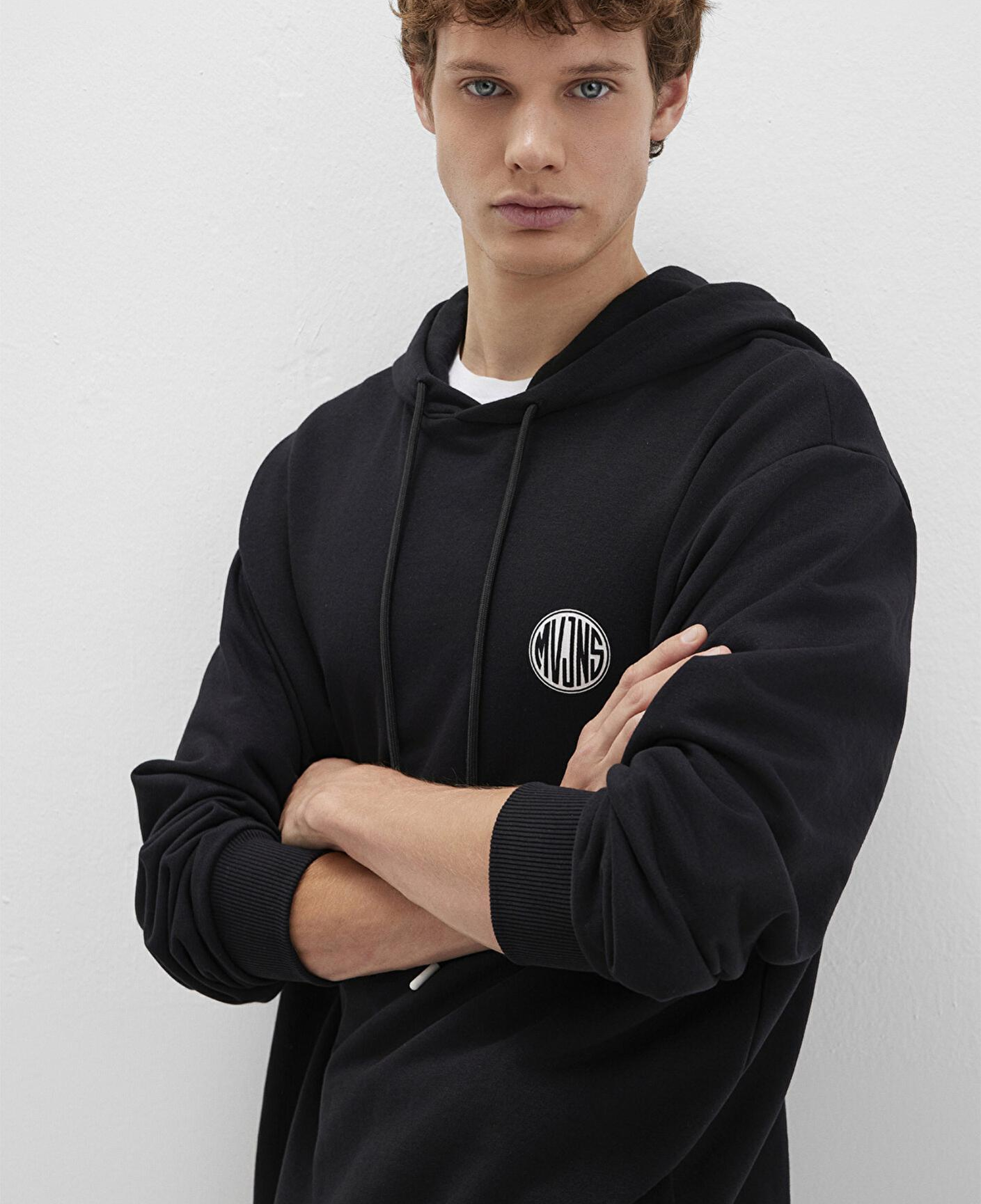 Mavi MVJNS Logo Baskılı Kapüşonlu Siyah Sweatshirt 0611786-900