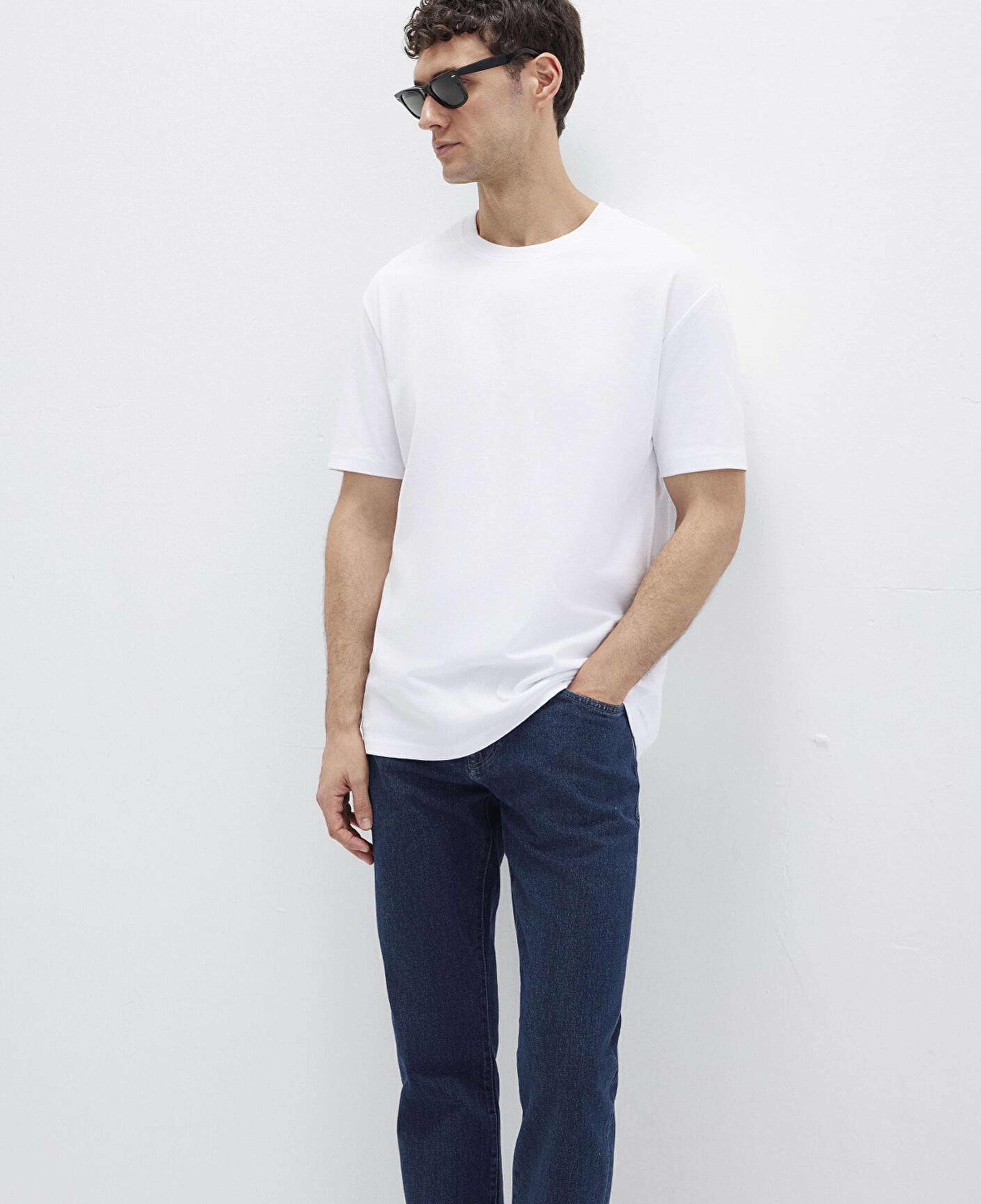 Mavi Bisiklet Yaka Beyaz Basic Tişört Loose Fit / Bol Rahat Kesim 0611596-620