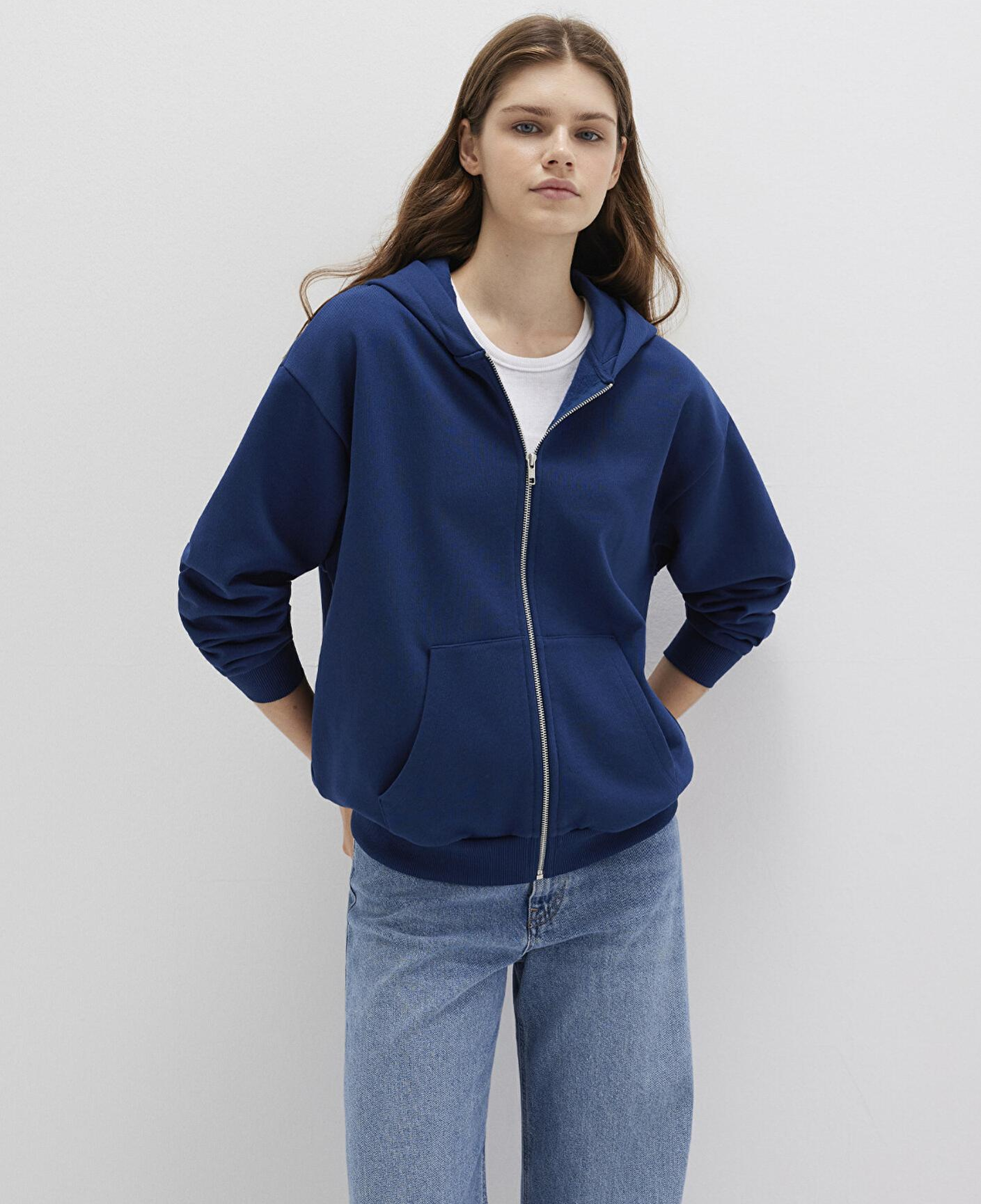 Mavi Fermuarlı Kapüşonlu Lacivert Basic Sweatshirt 1611775-82625