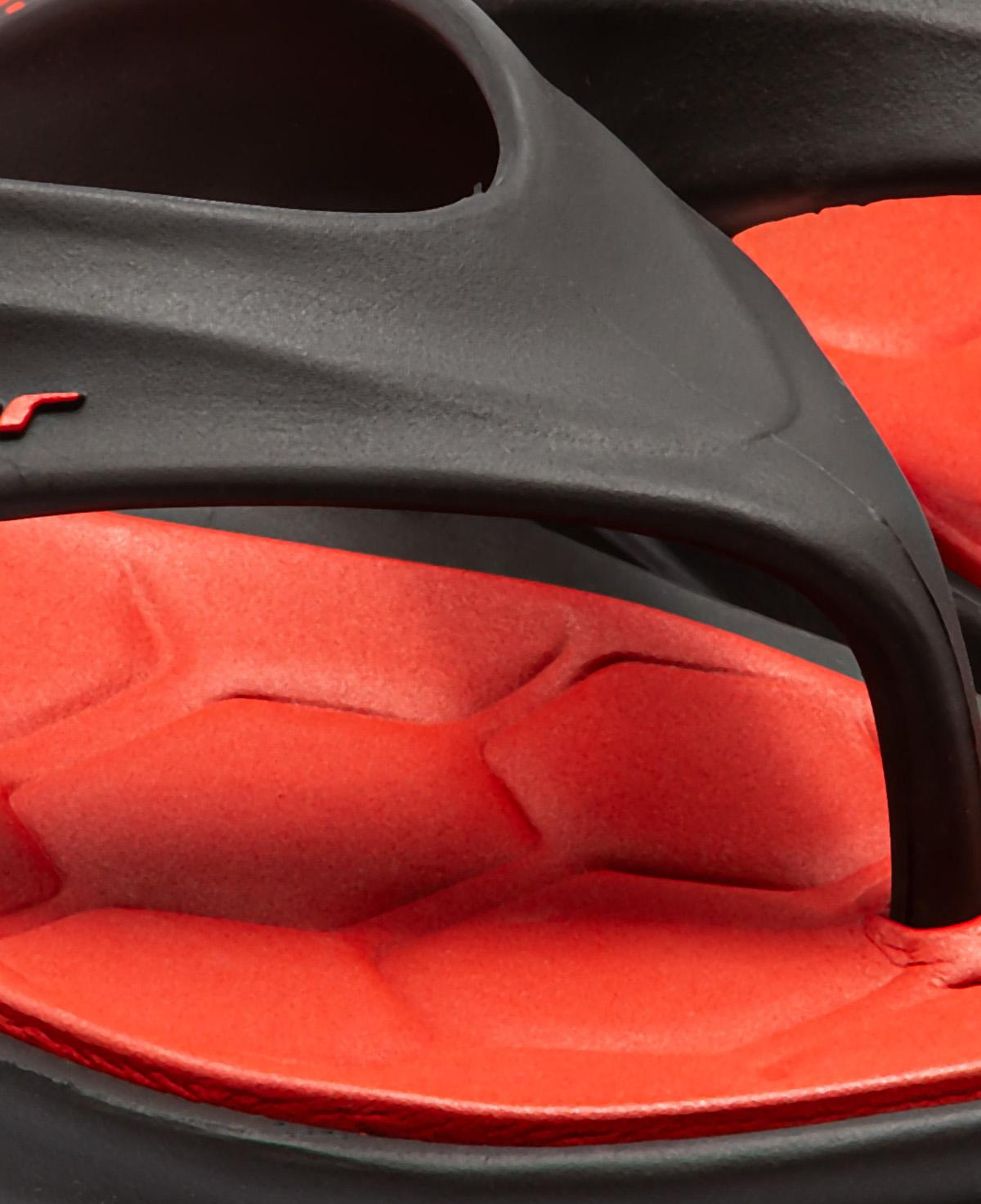 Cape Erkek Parmak Arası Terlik Siyah-Kırmızı 39/46