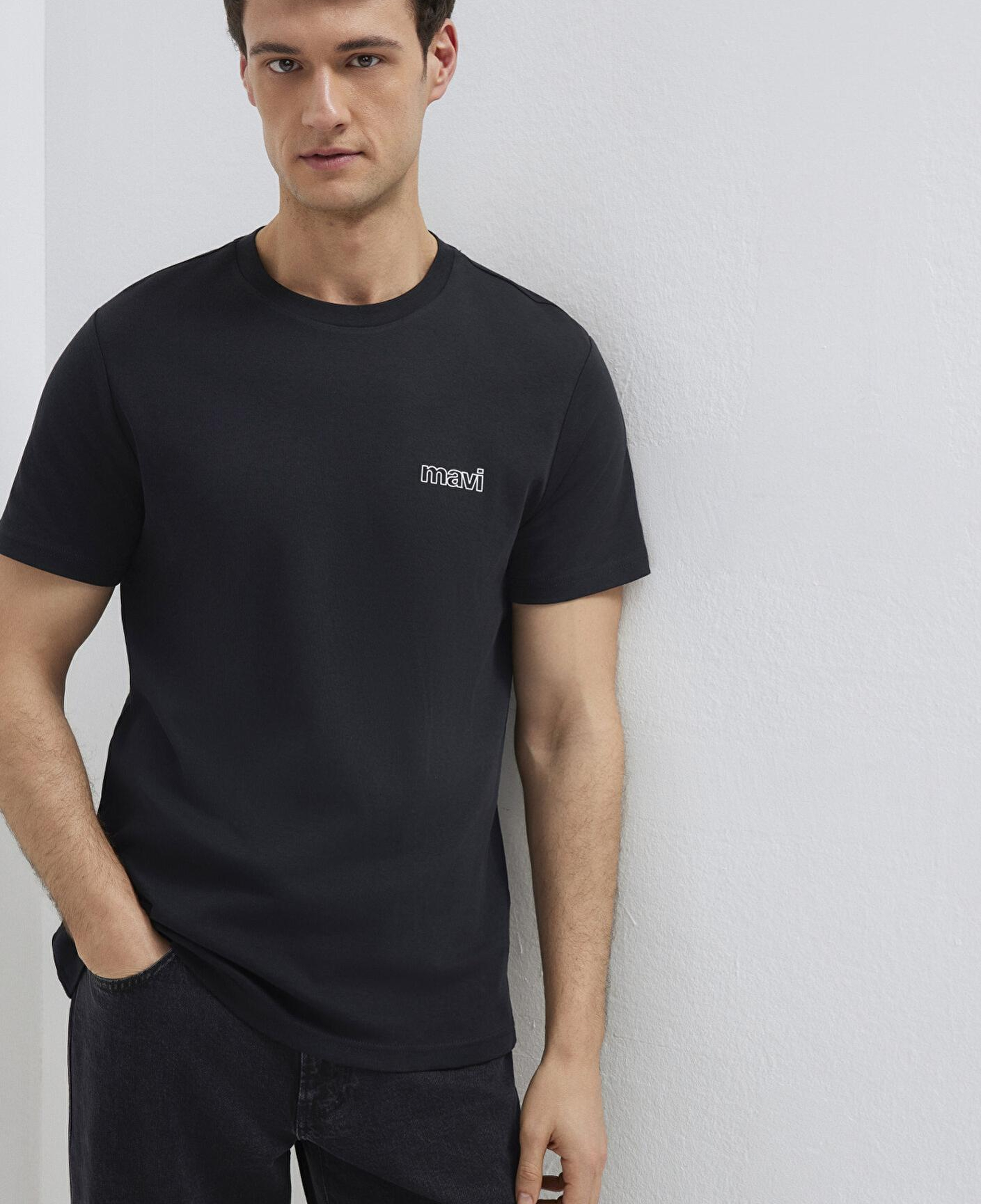 Mavi Mavi Logo Baskılı Siyah İnterlok Tişört Slim Fit / Dar Kesim 0610360-900