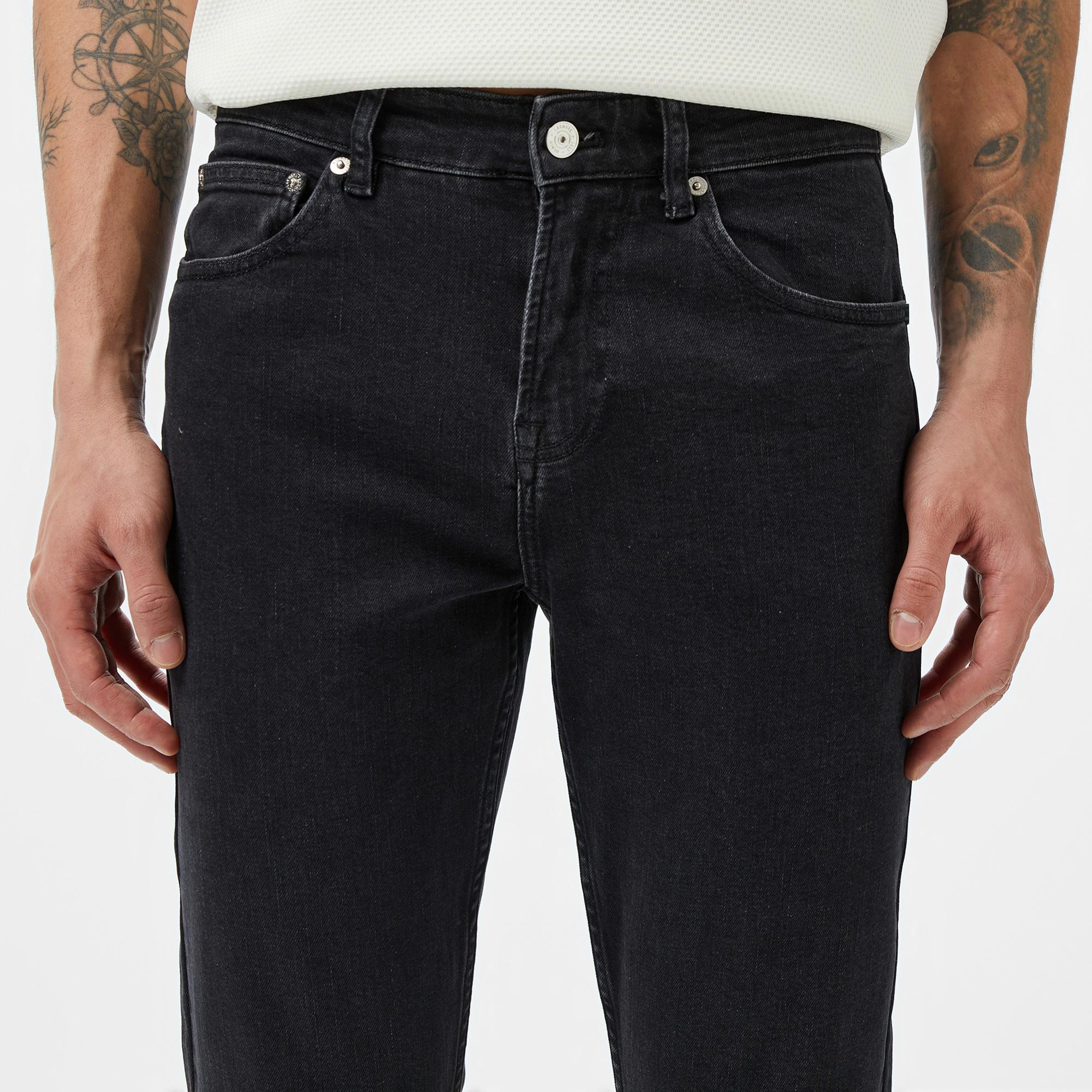 Lacoste Erkek Slim Fit Siyah Jean Pantolon