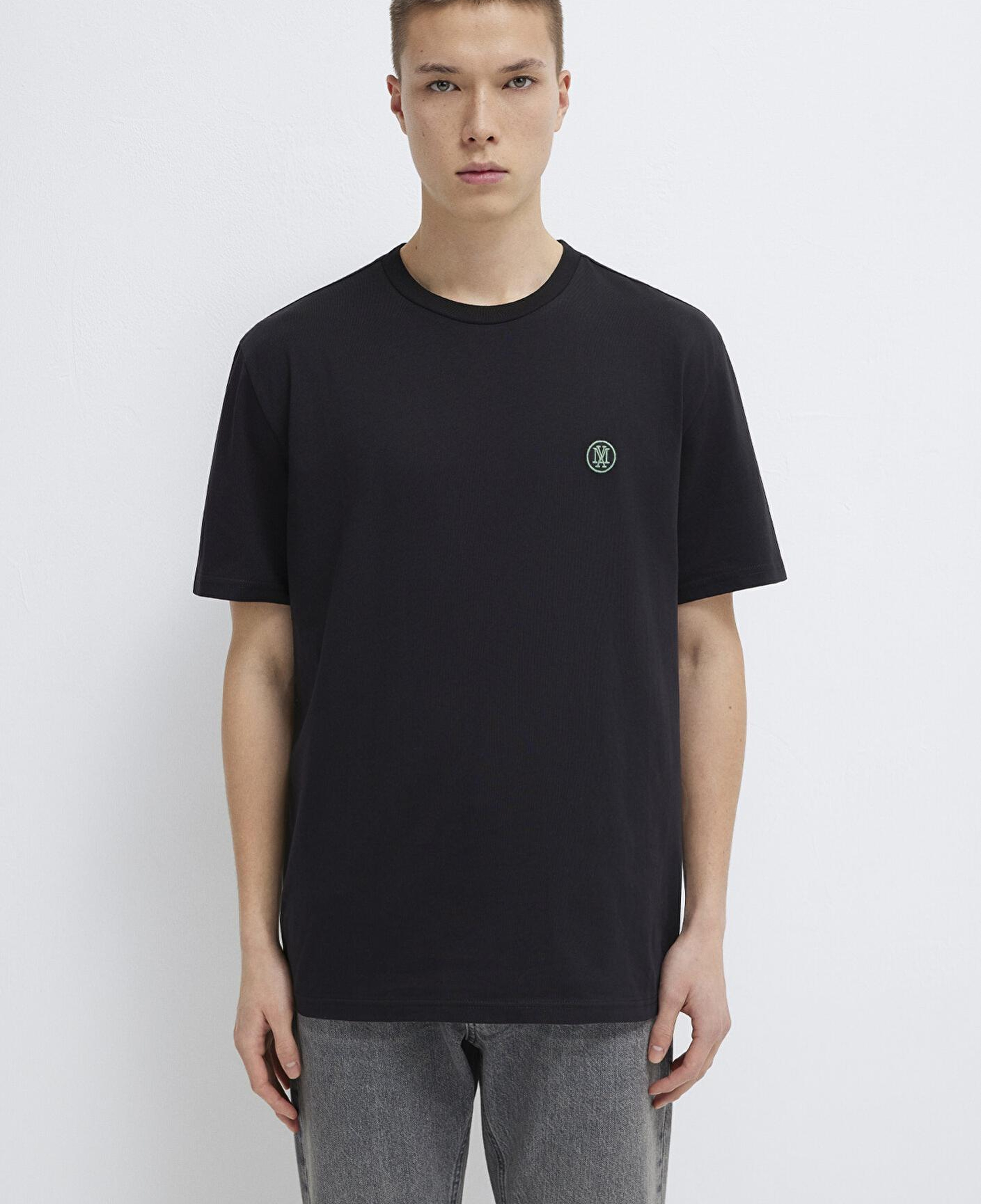 Mavi Mavi Logo İşlemeli Siyah Basic Tişört Loose Fit / Bol Rahat Kesim 067074-900