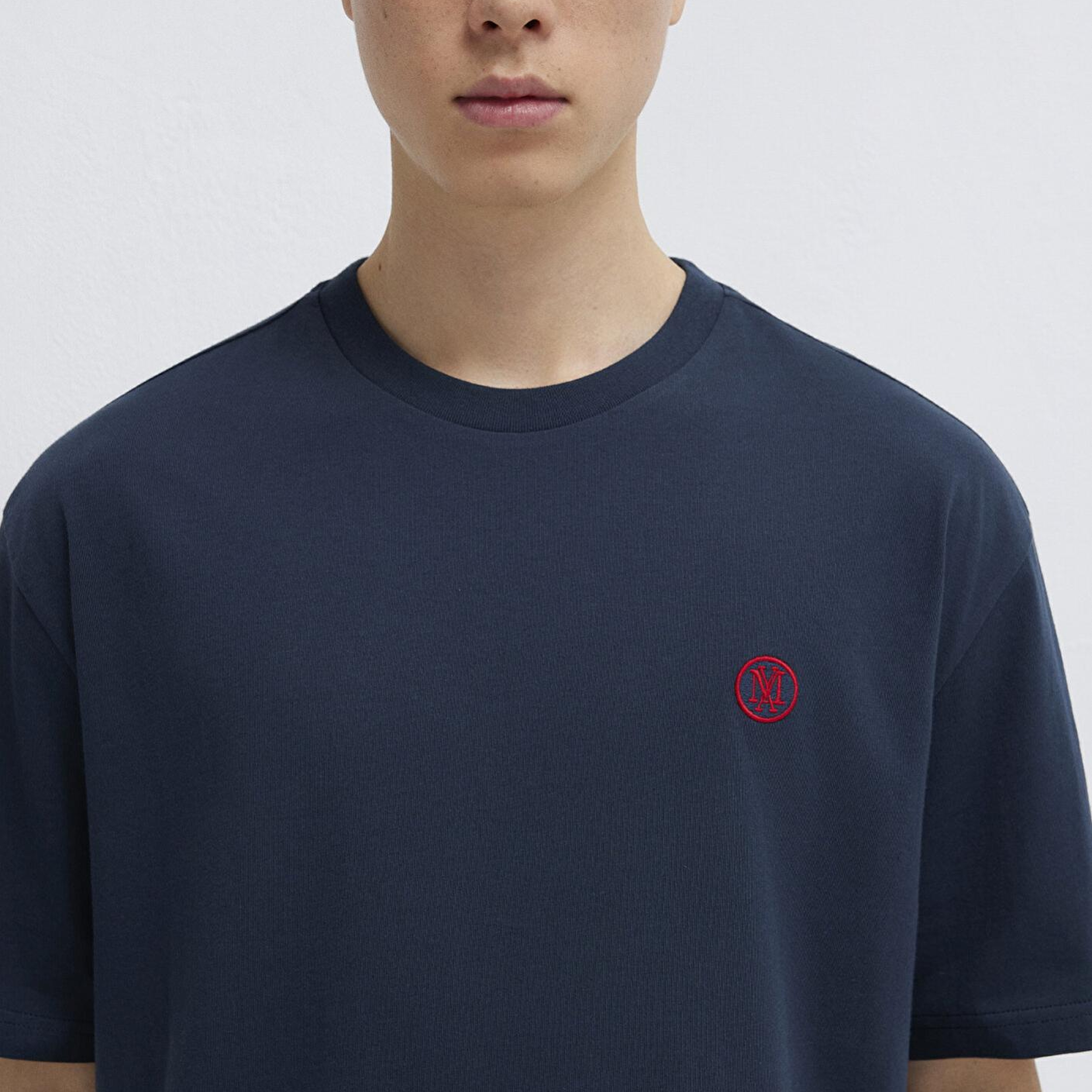 Mavi Mavi Logo İşlemeli Lacivert Basic Tişört Loose Fit / Bol Rahat Kesim 067074-33207