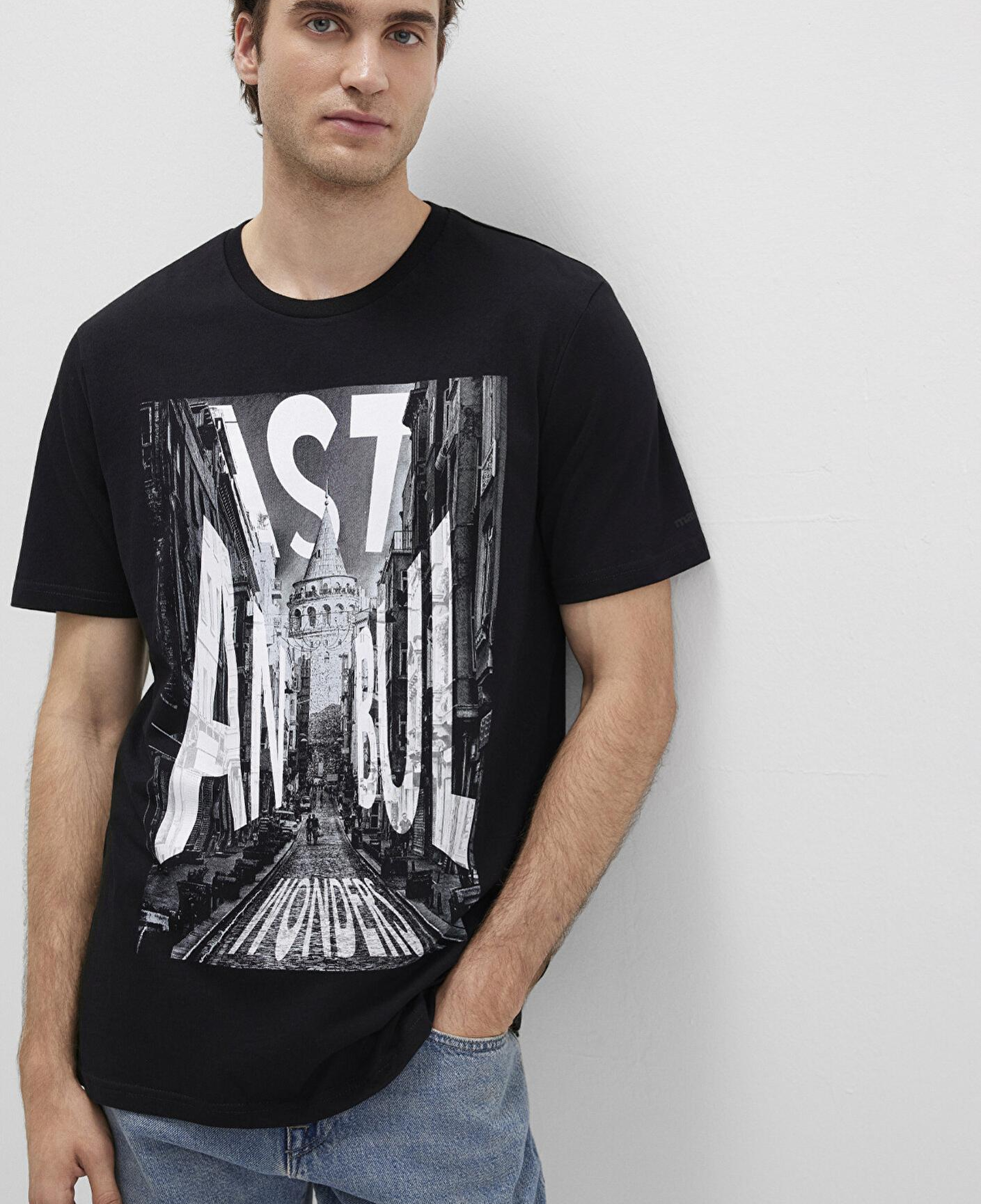 Mavi İstanbul Galata Baskılı Siyah Tişört Slim Fit / Dar Kesim 067053-900