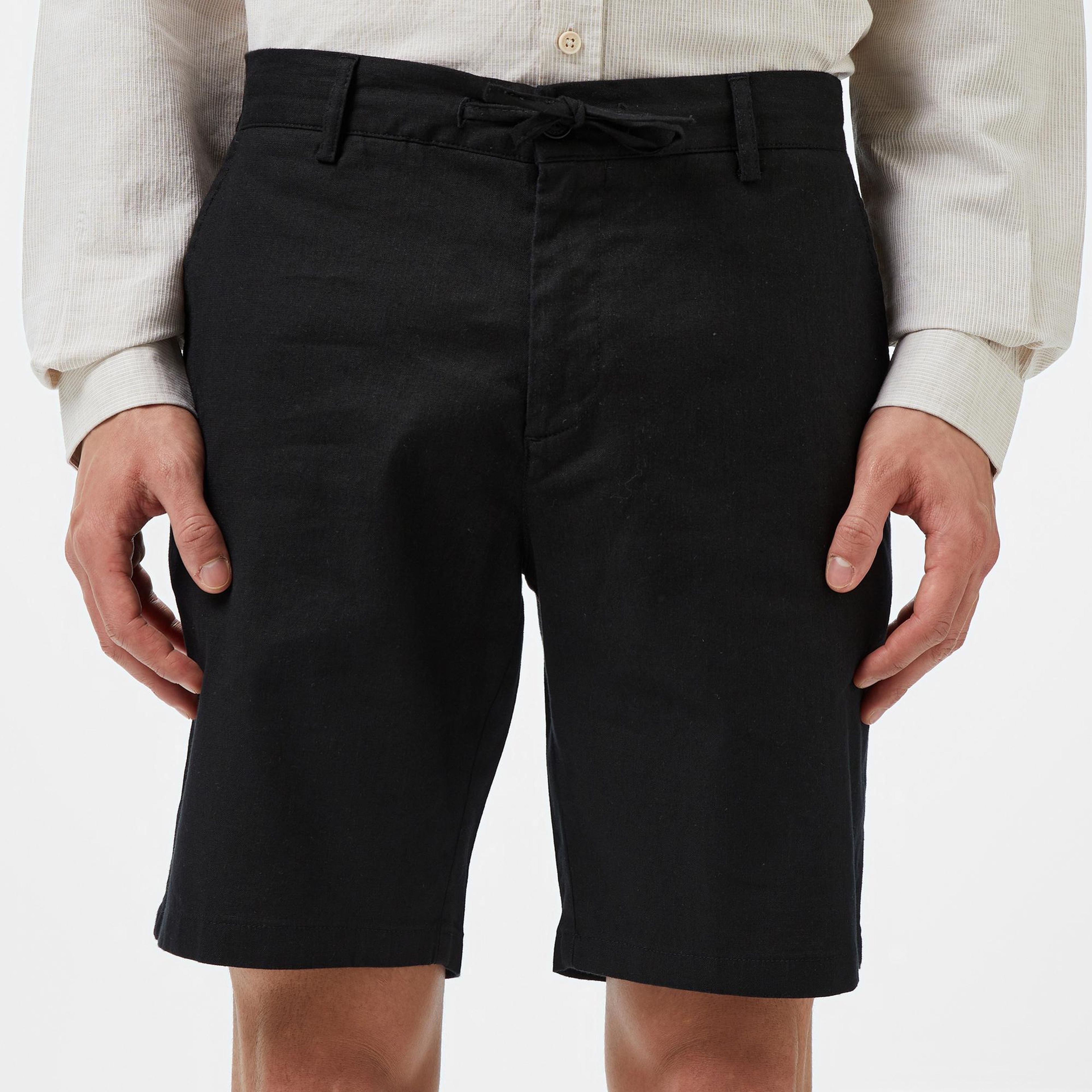 Lacoste Erkek Regular Fit Keten Siyah Bermuda Şort