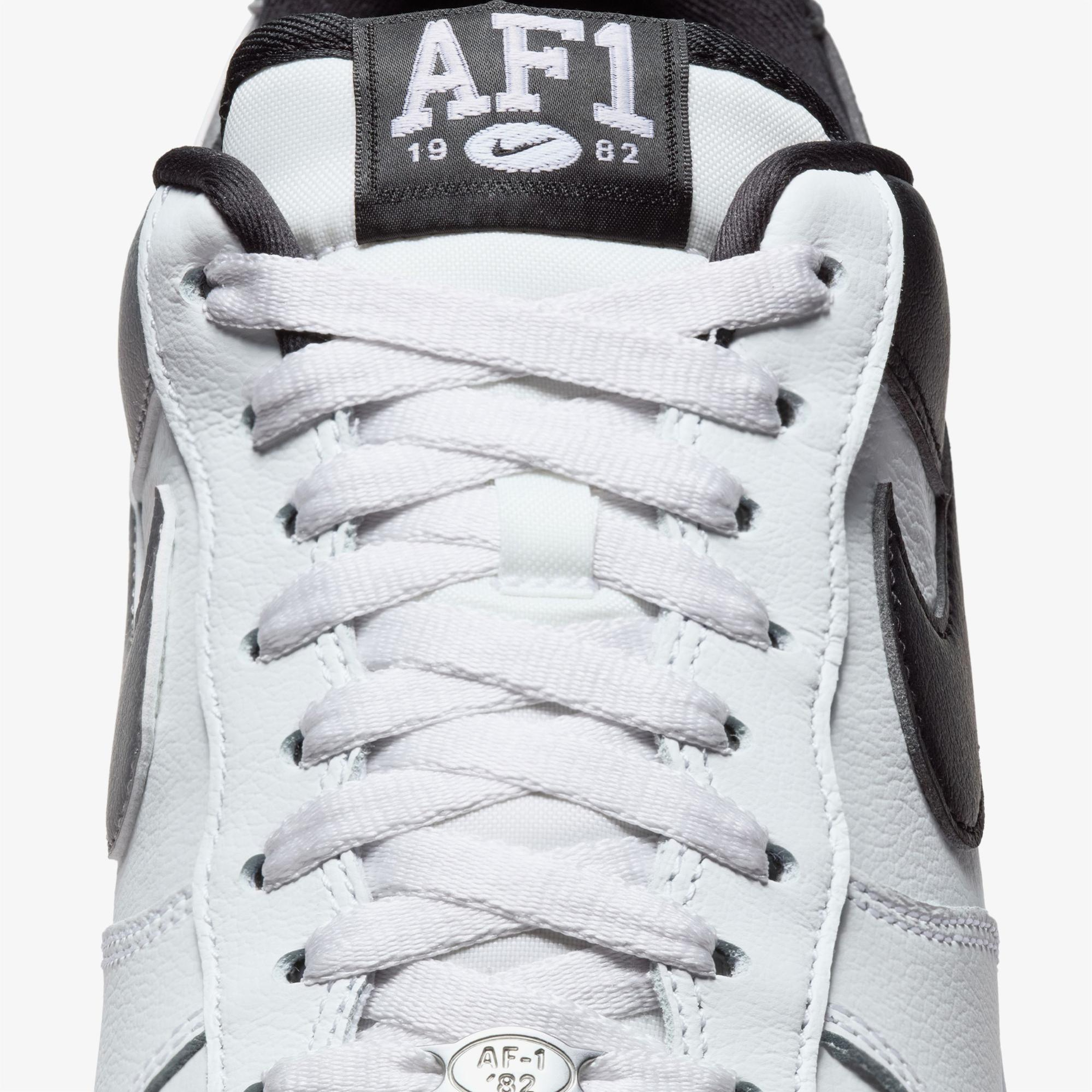 Nike Air Force 1 '07 LV8 Erkek Beyaz Spor Ayakkabı