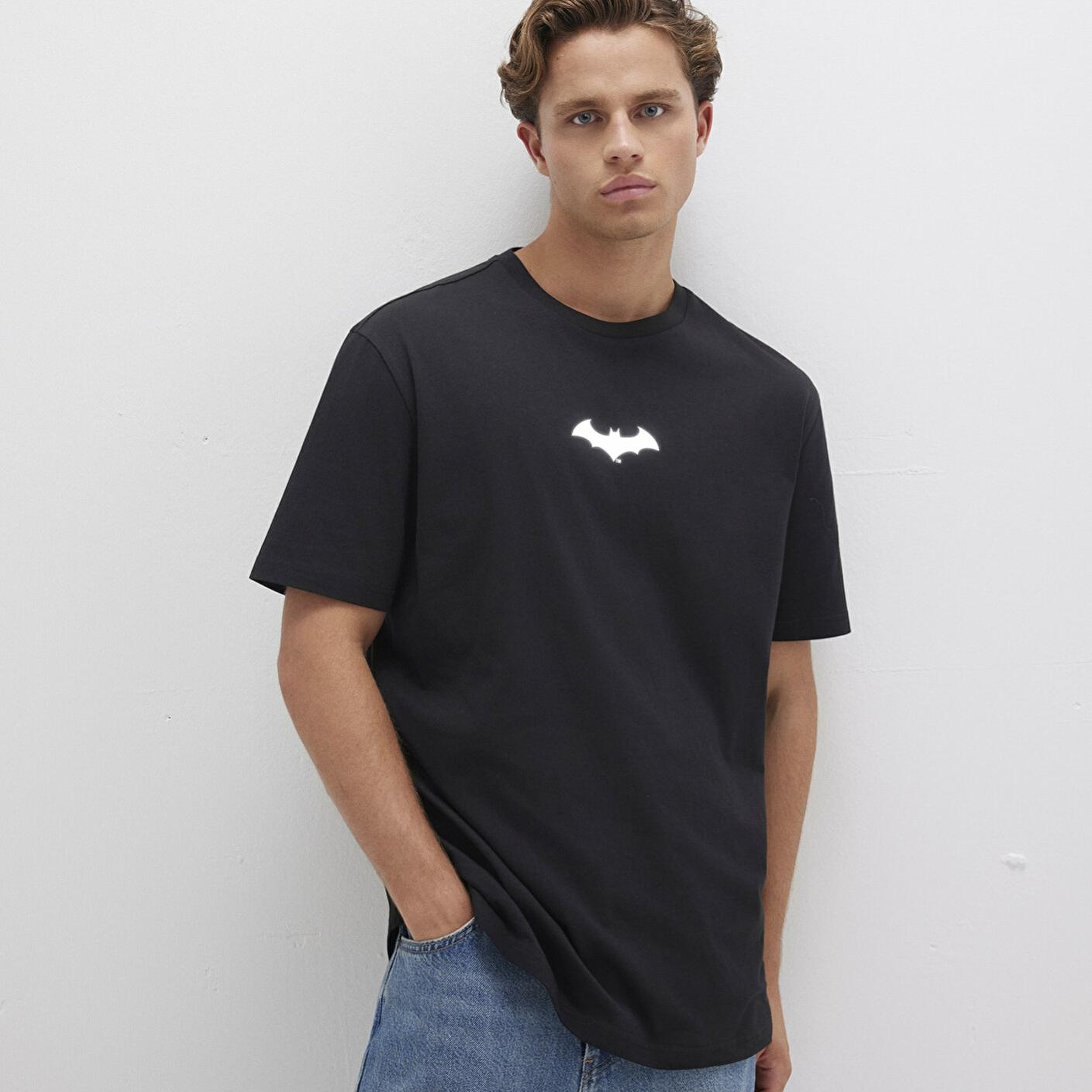 Mavi Batman Baskılı Siyah Tişört Loose Fit / Bol Rahat Kesim 066878-900