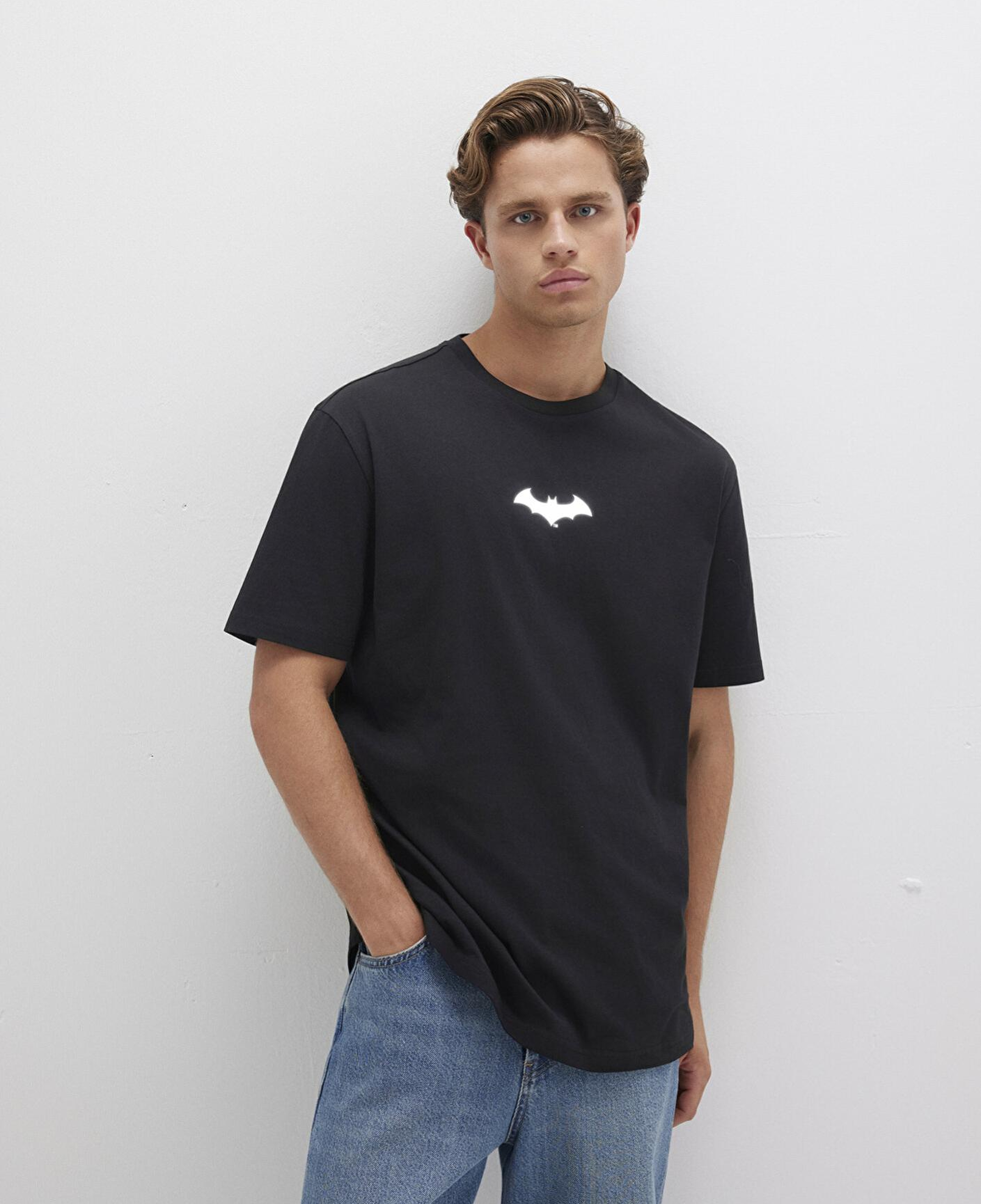 Mavi Batman Baskılı Siyah Tişört Loose Fit / Bol Rahat Kesim 066878-900