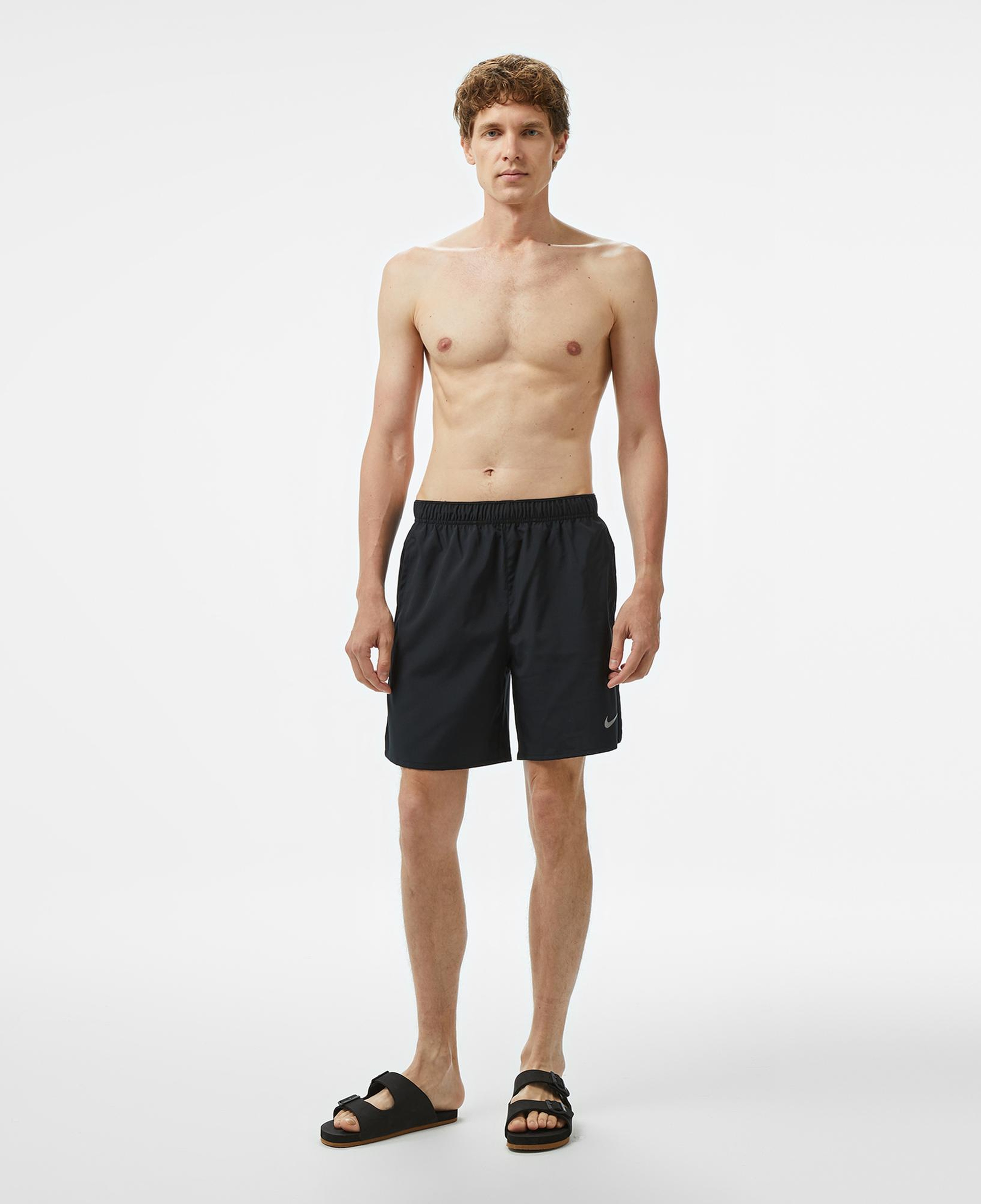 Nike Dri-Fit Challenger 18cm Unlined Erkek Siyah Şort