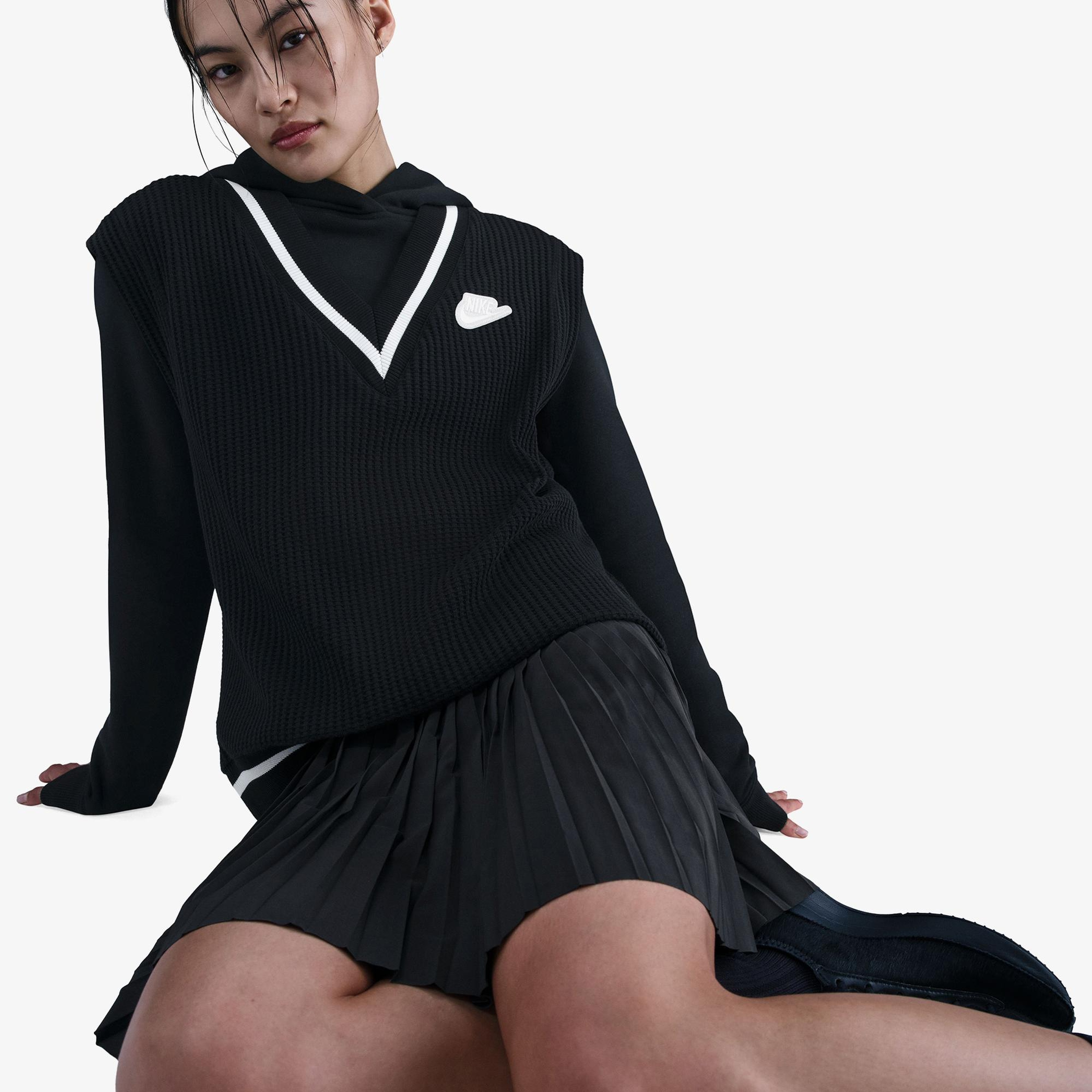Nike Sportswear Pleated Kadın Siyah Etek