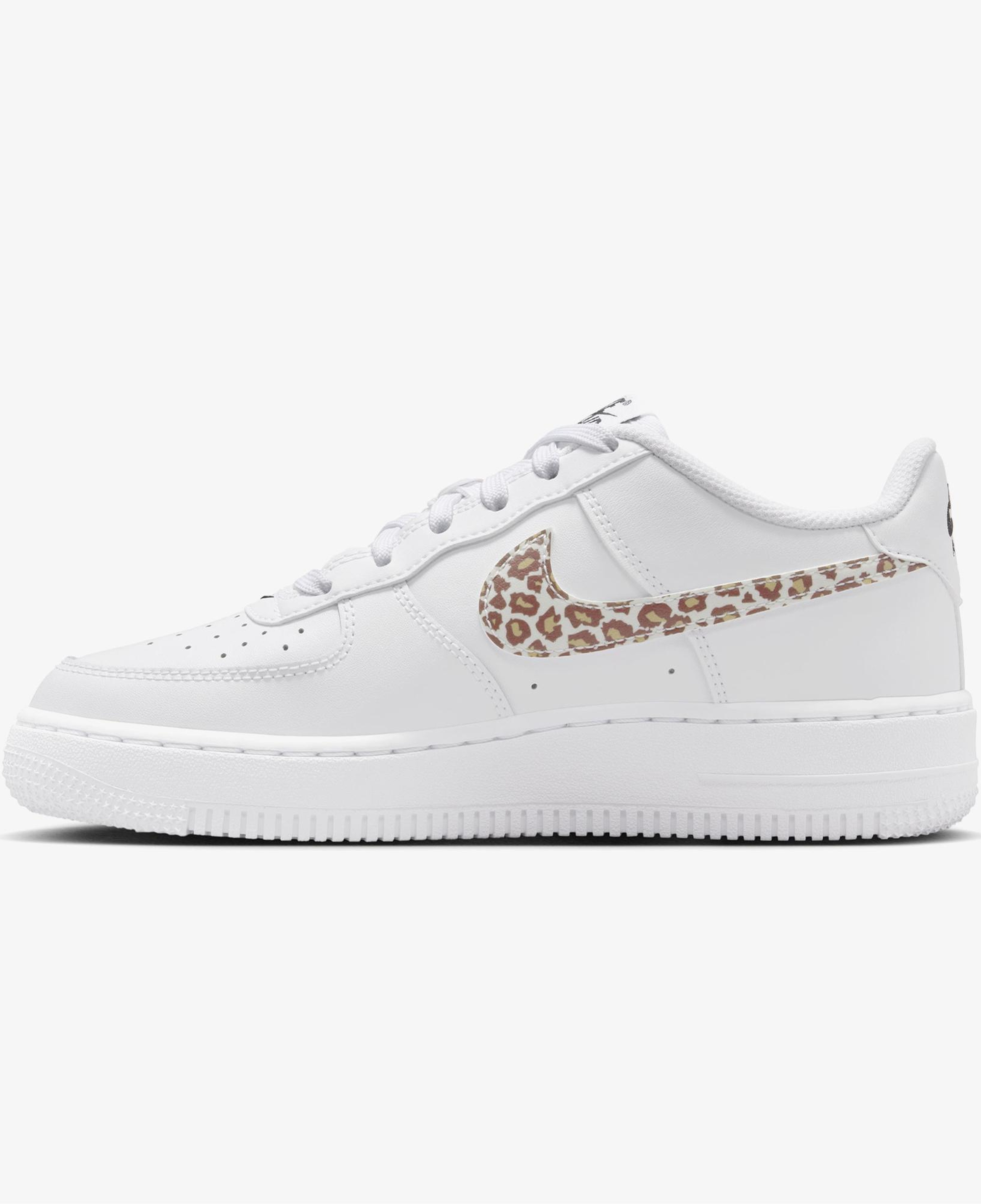 Nike Air Force 1 Low Beyaz Spor Ayakkabı
