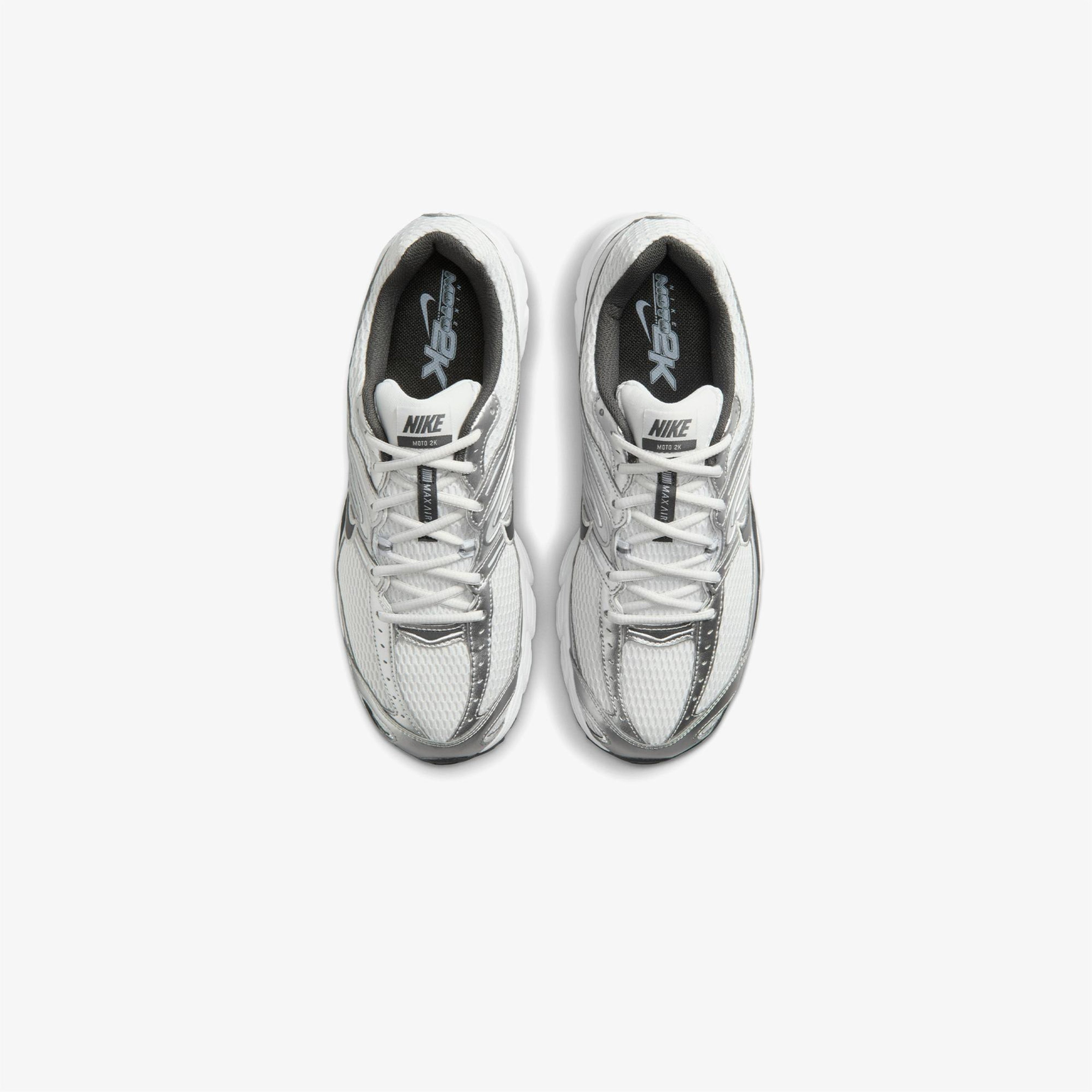 Nike Air Max Moto Erkek Gri Spor Ayakkabı