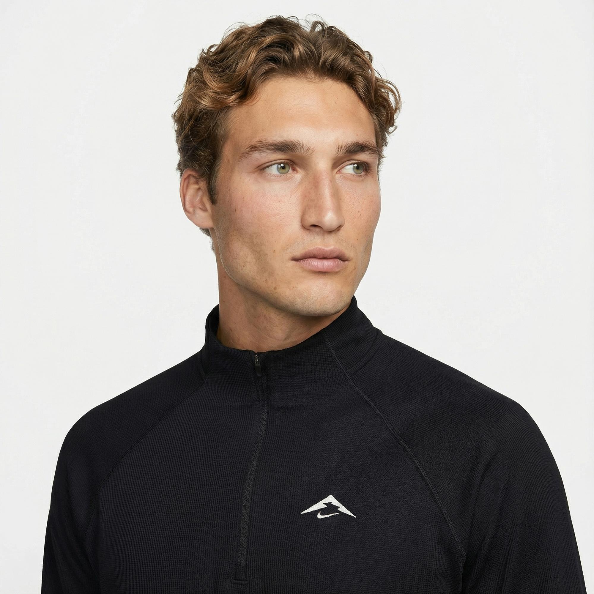 Nike Dri-Fit Trail Midlayer Erkek Siyah Kapüşonlu Hoodie