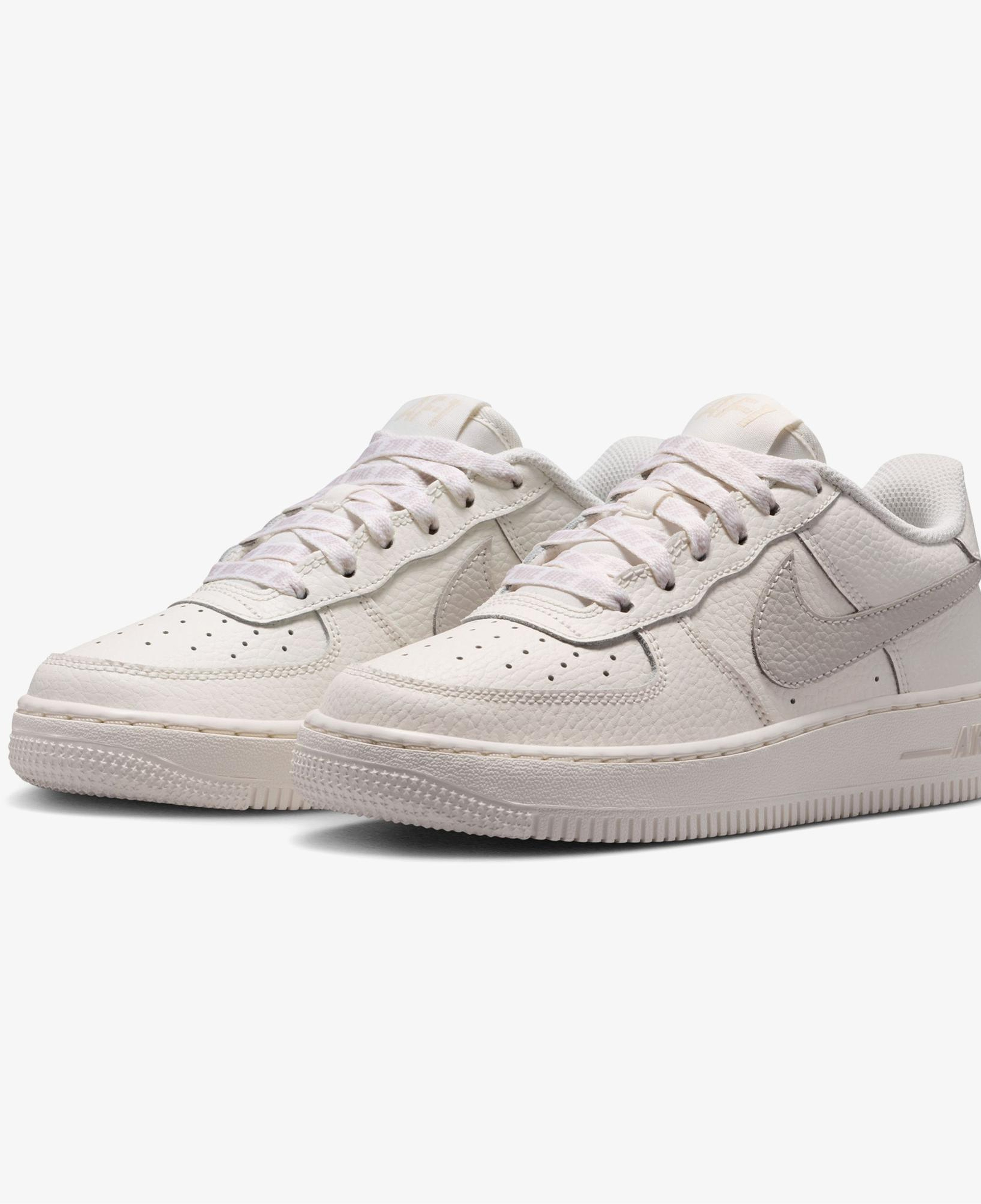 Nike Air Force 1 Low Krem Rengi Spor Ayakkabı