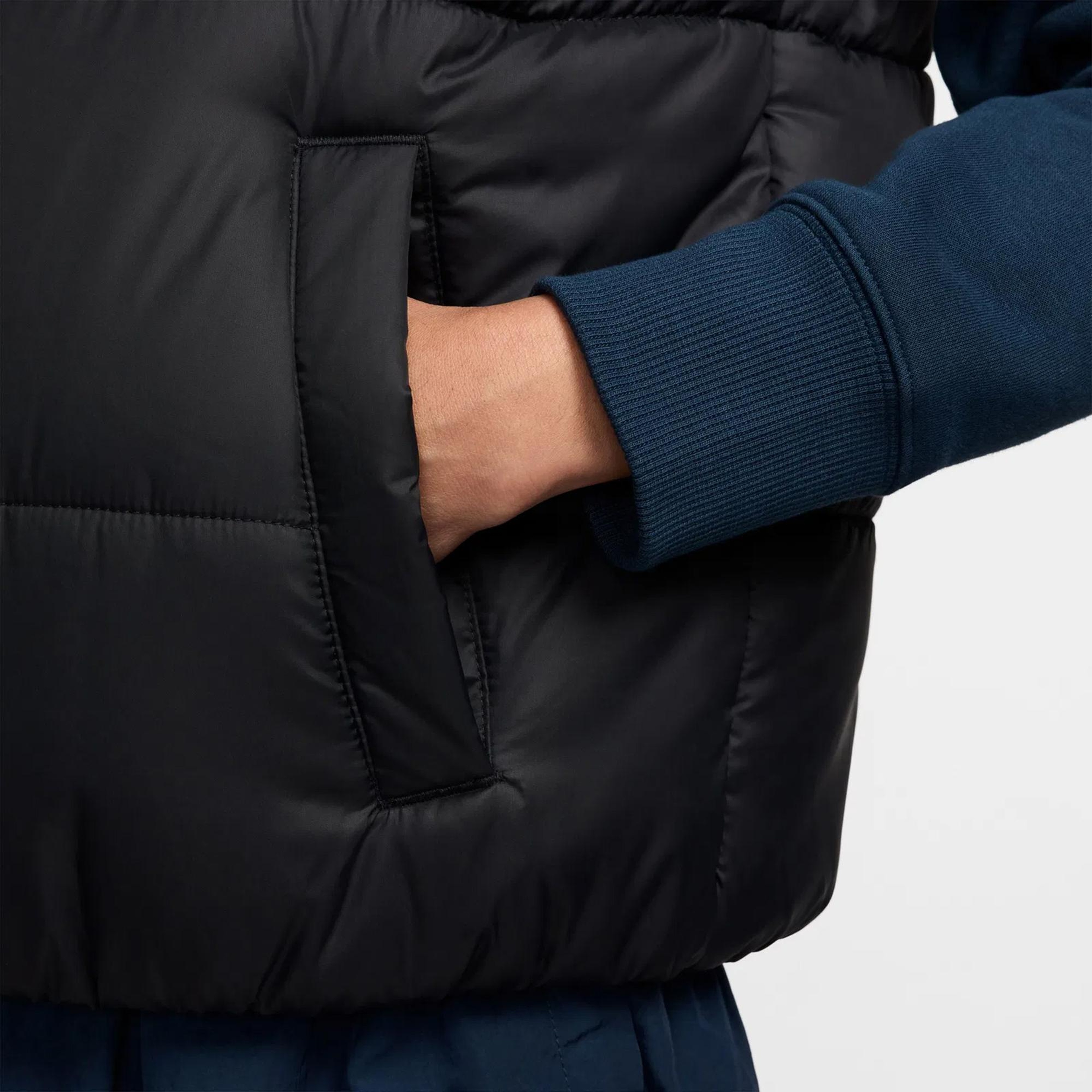 Nike Sportswear Therma-Fit Classic Puffer Kadın Siyah Yelek
