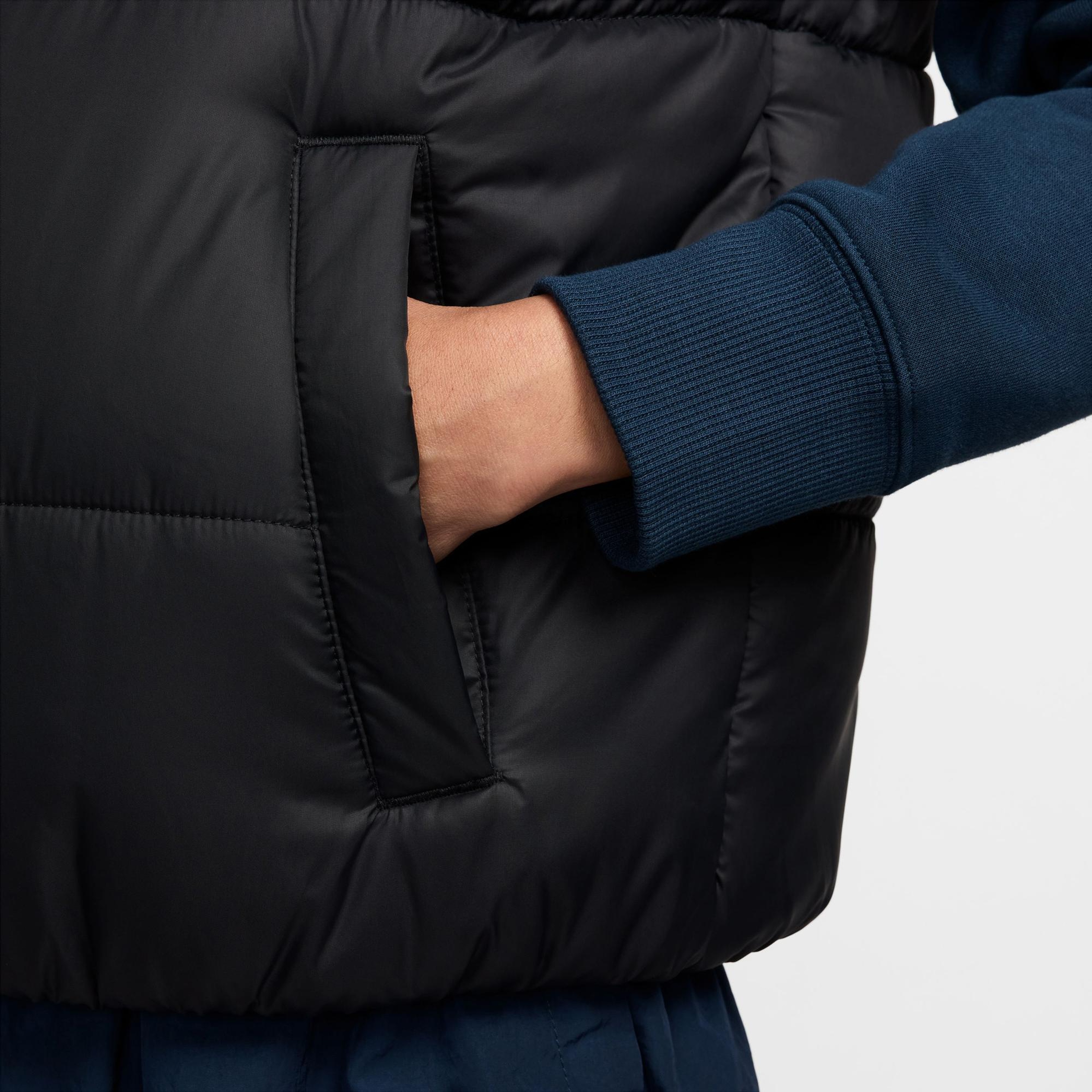 Nike Sportswear Therma-Fit Classic Puffer Kadın Siyah Yelek