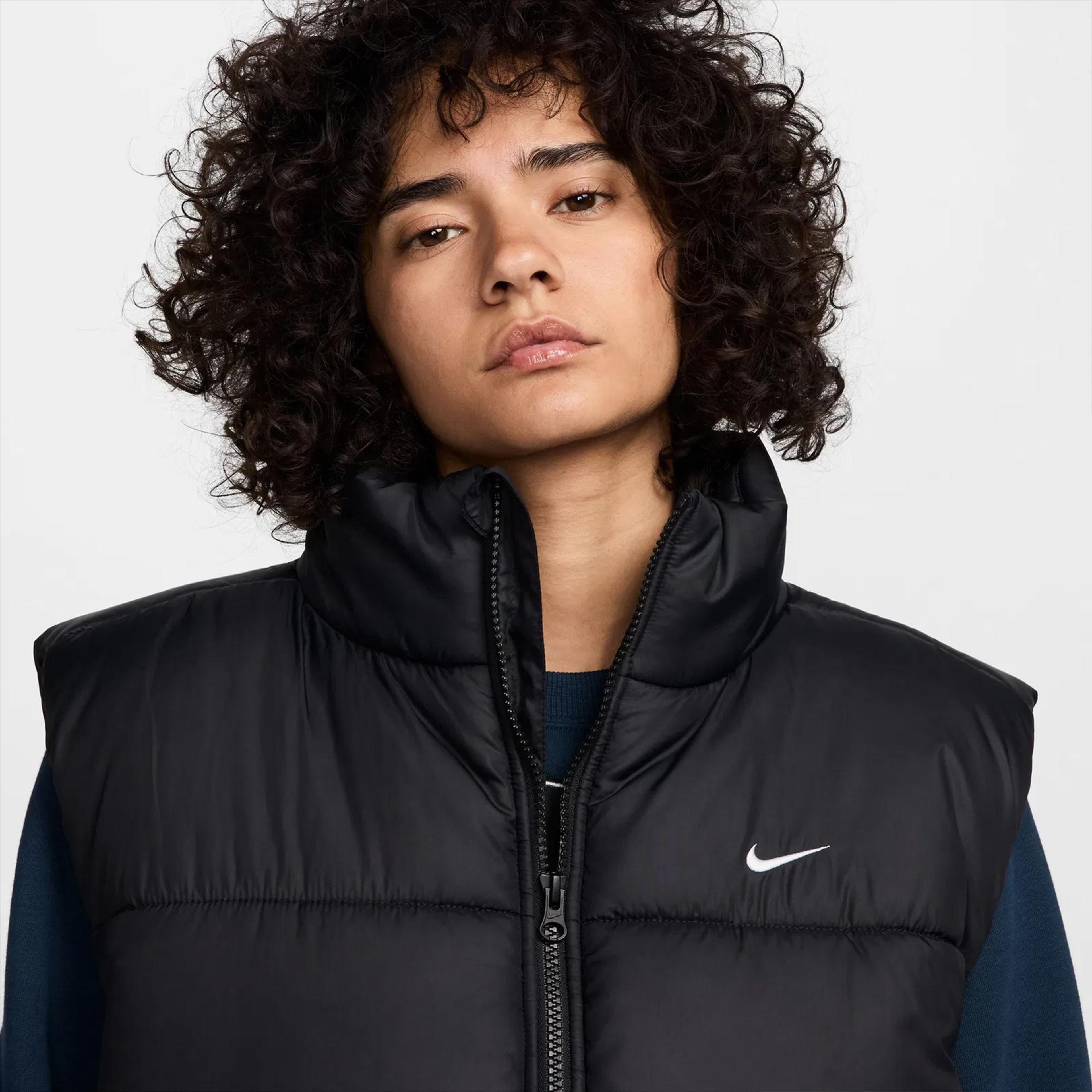 Nike Sportswear Therma-Fit Classic Puffer Kadın Siyah Yelek