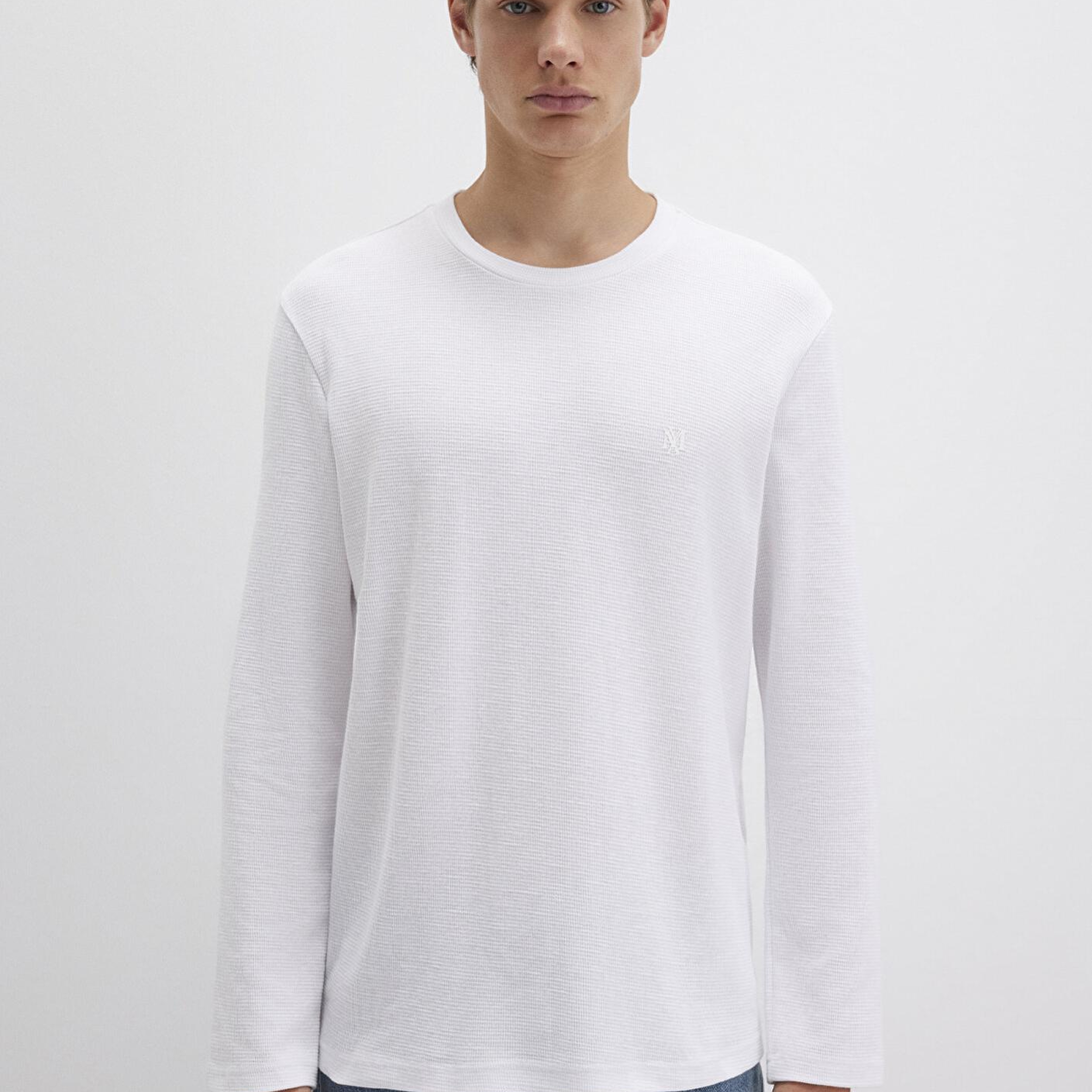 Mavi Uzun Kollu Beyaz Basic Tişört Slim Fit / Dar Kesim 065755-620