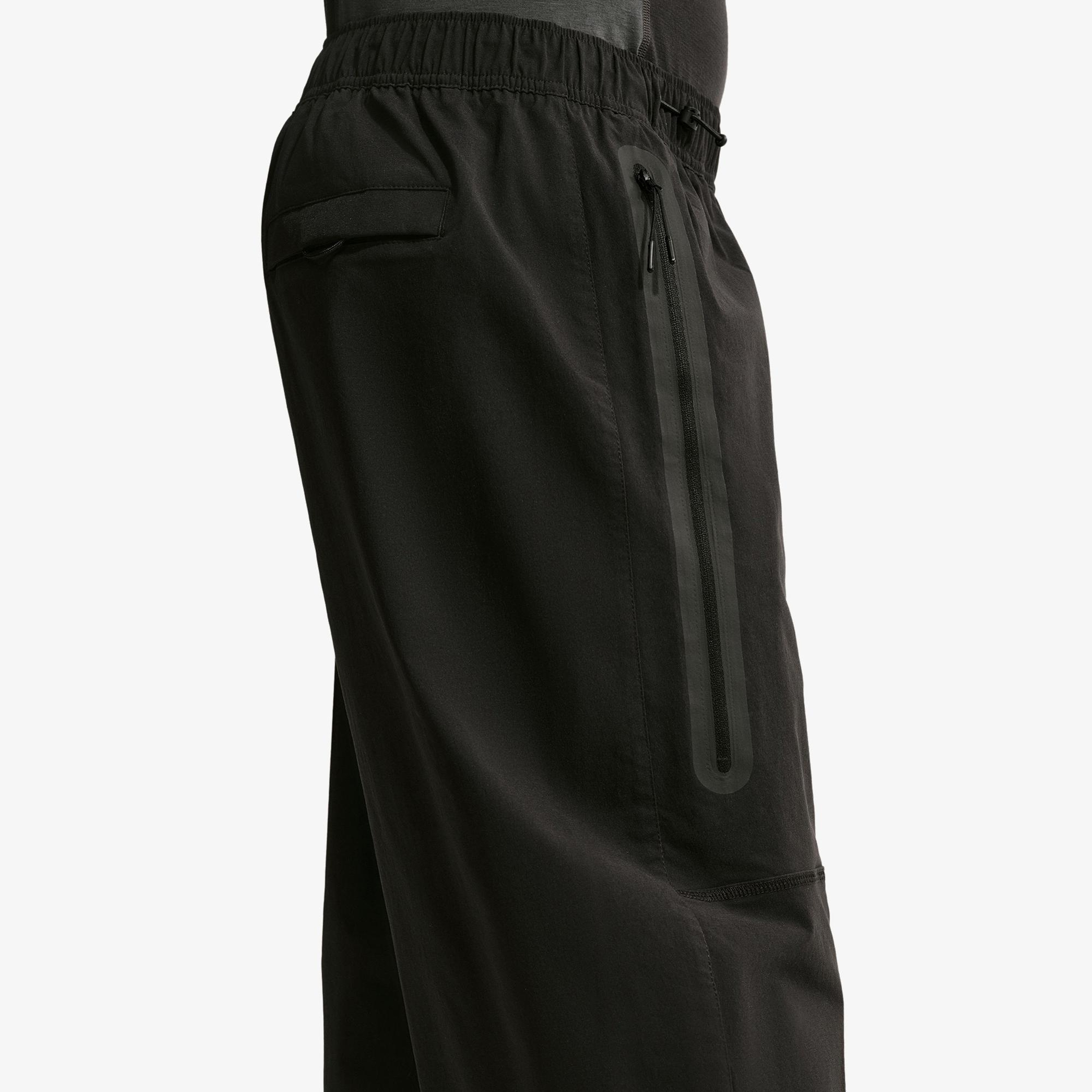 Nike Dri-Fit Tech Erkek Siyah Eşofman Altı